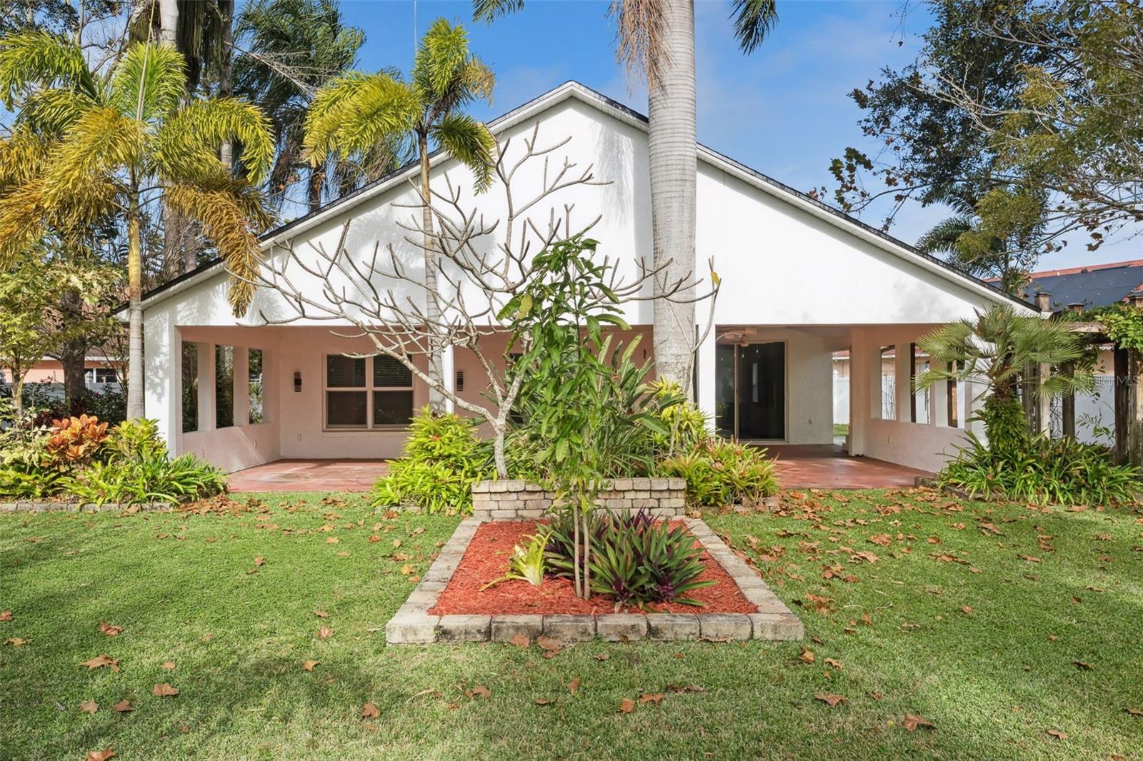 Image 32 of 49 For 655 Eagle Pointe S