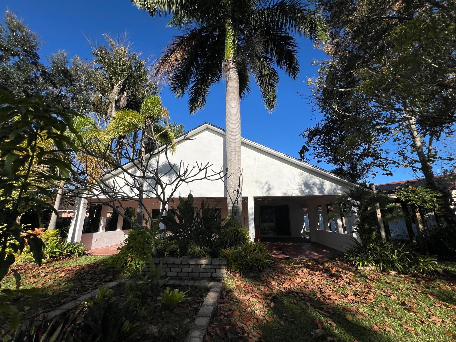 Image 34 of 49 For 655 Eagle Pointe S