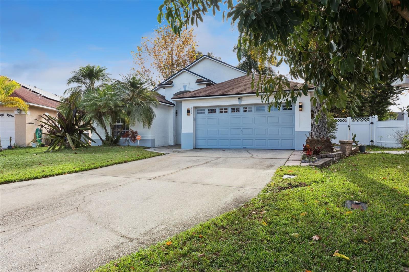 Image 6 of 49 For 655 Eagle Pointe S