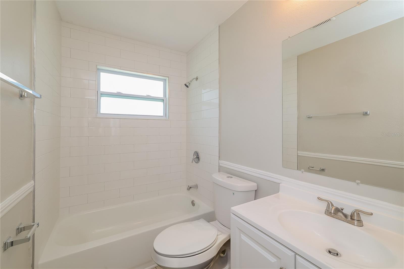 Image 13 of 16 For 1662 Willie Mays Parkway