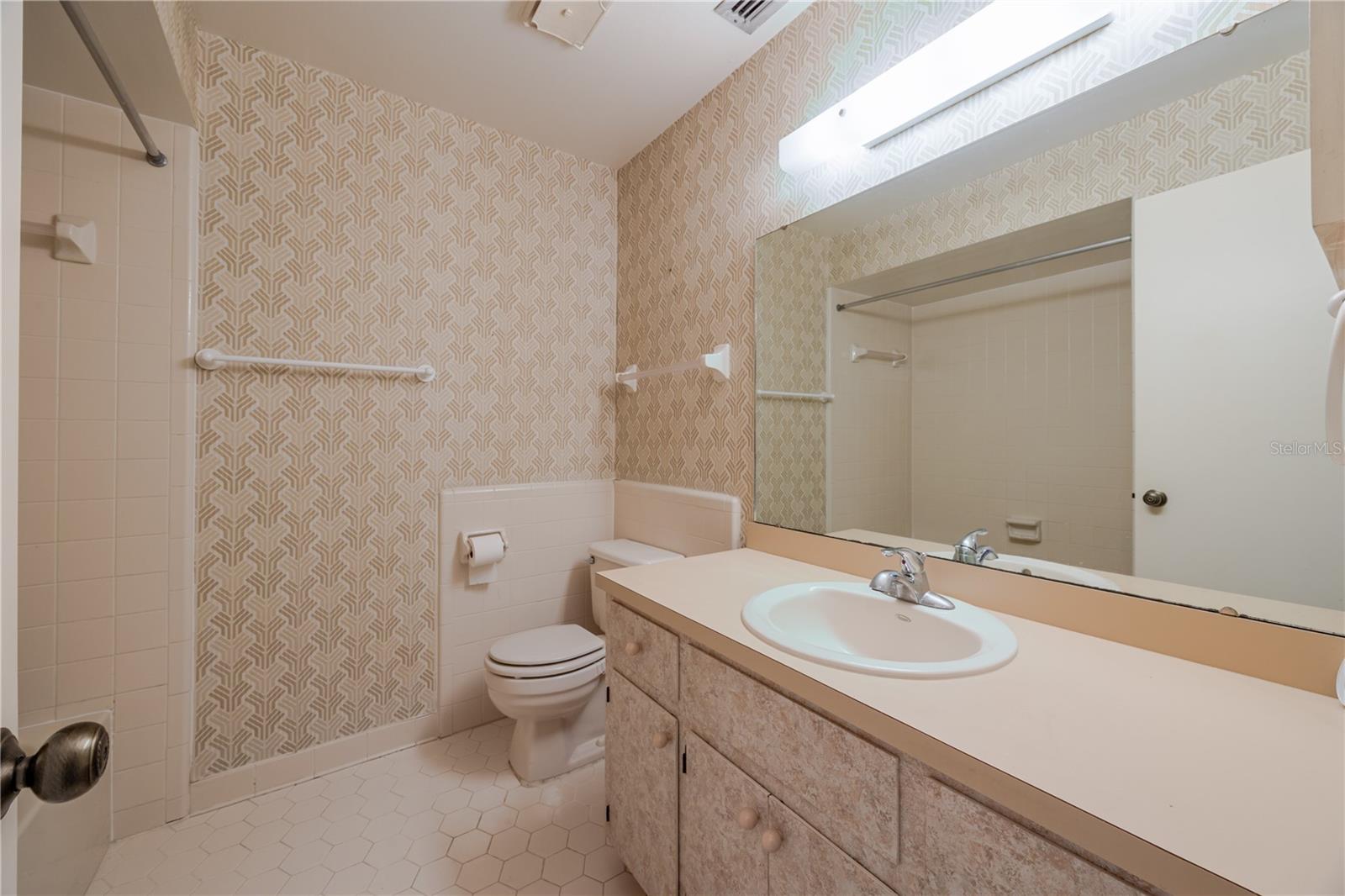 Image 5 of 9 For 2284 Firestone Place