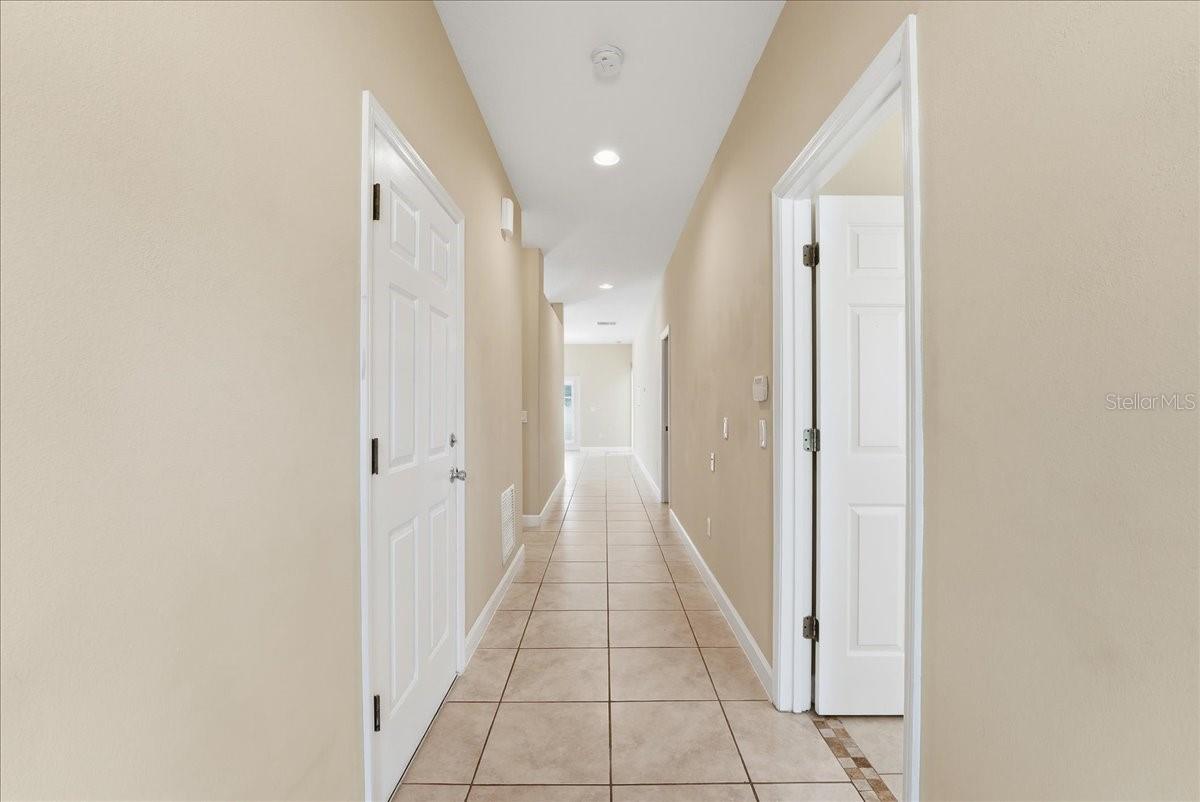 Image 2 of 16 For 950 Broadway Street