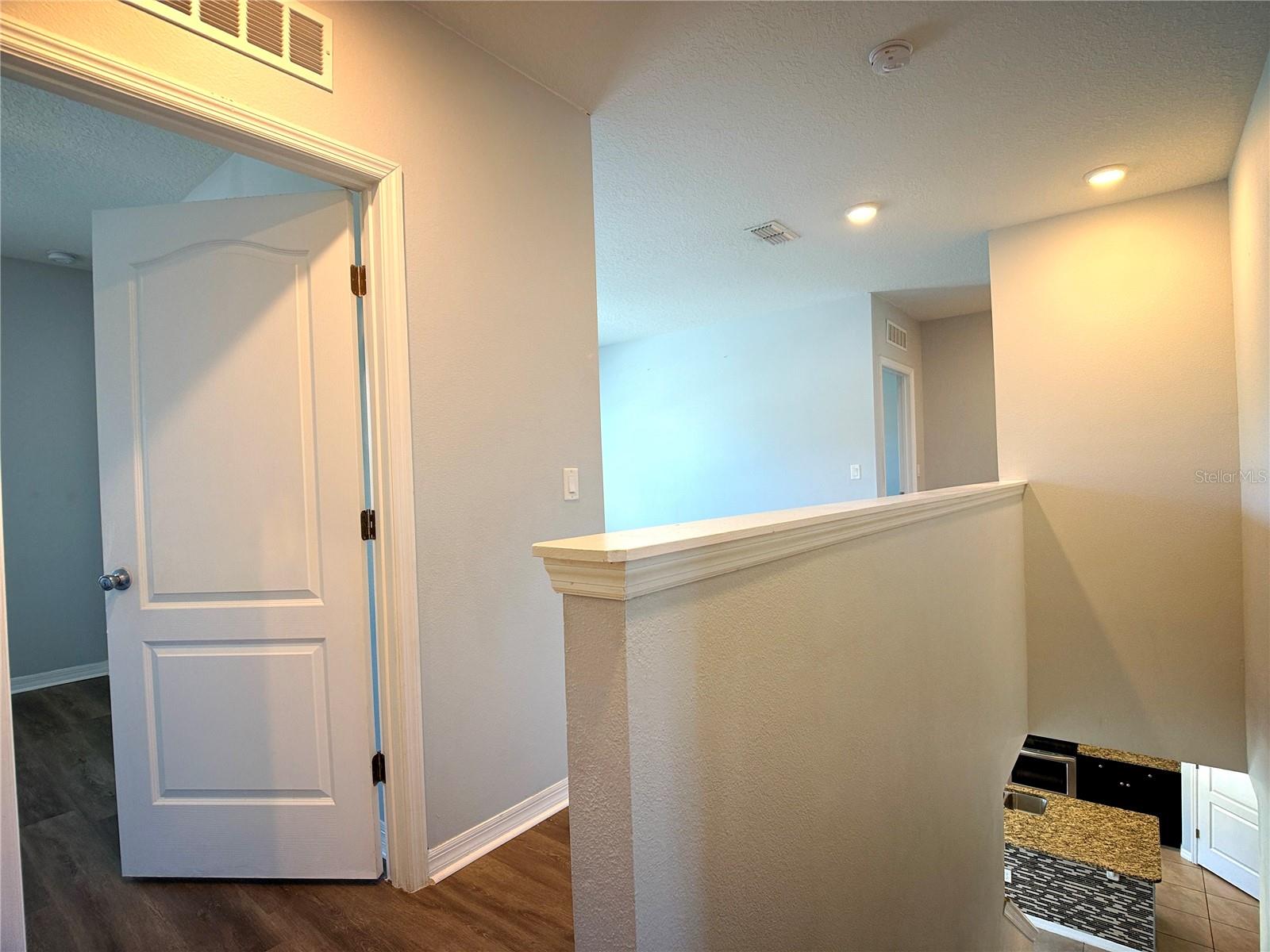 Image 18 of 49 For 389 Tanglewood Drive