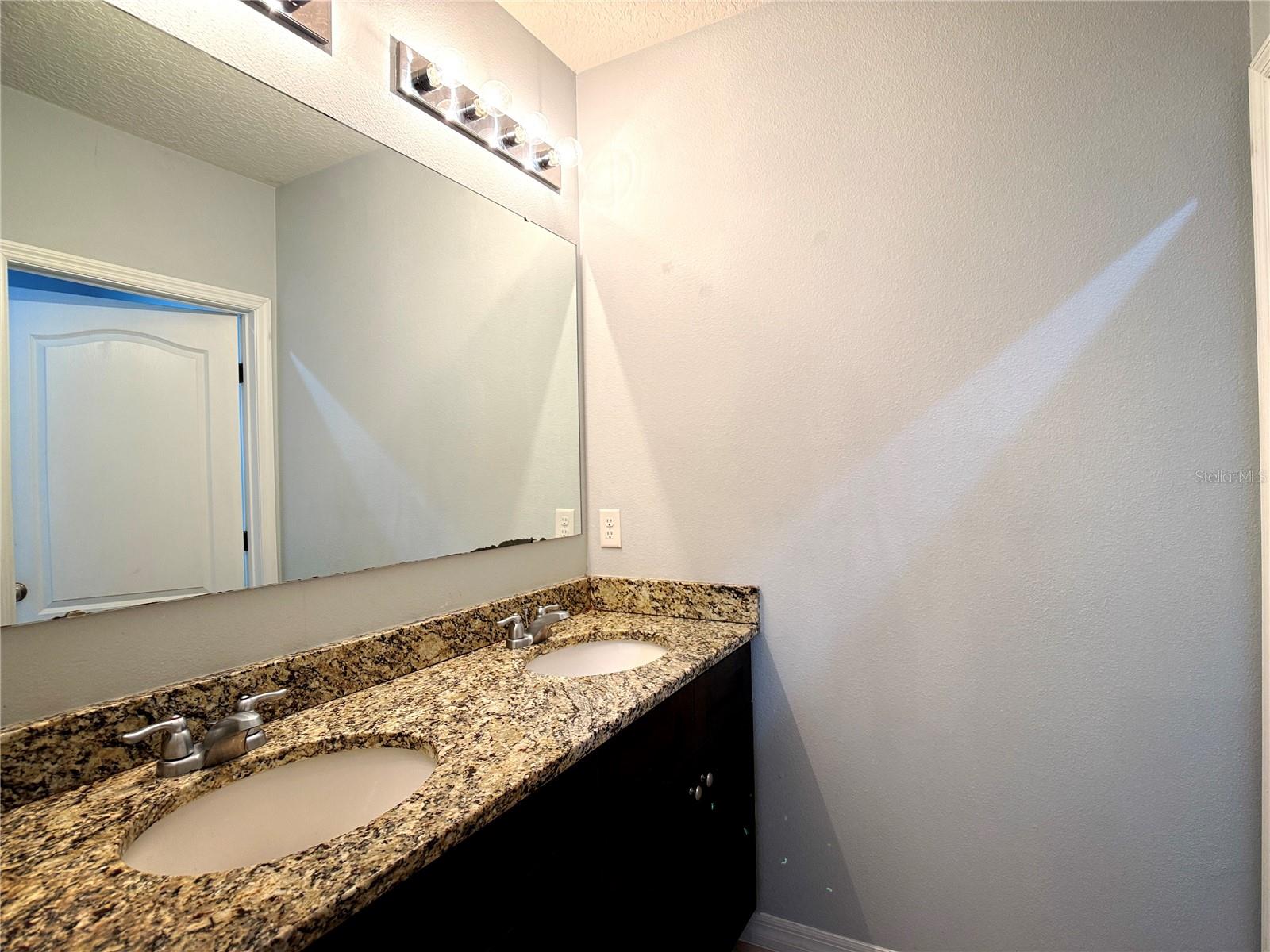 Image 25 of 49 For 389 Tanglewood Drive