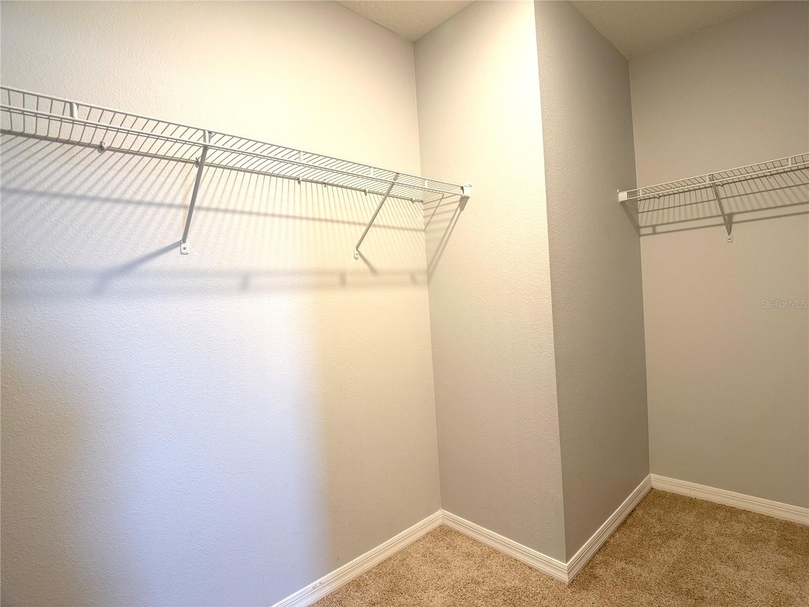 Image 26 of 49 For 389 Tanglewood Drive