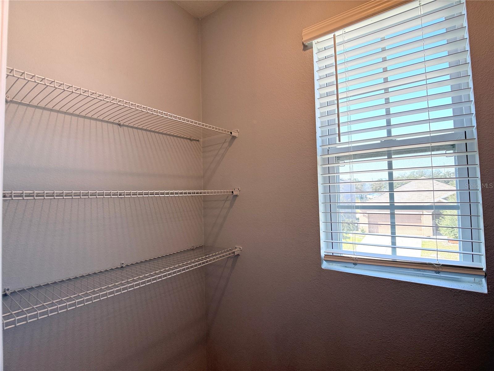 Image 35 of 49 For 389 Tanglewood Drive