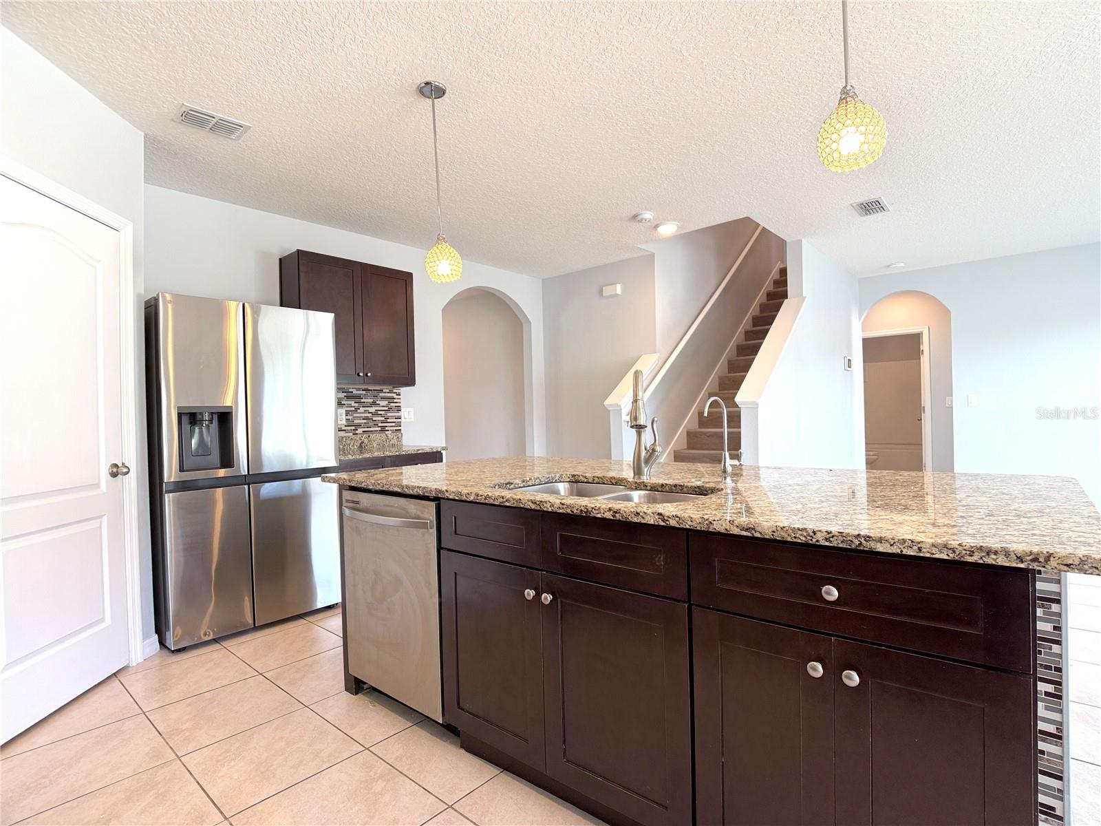 Image 4 of 49 For 389 Tanglewood Drive