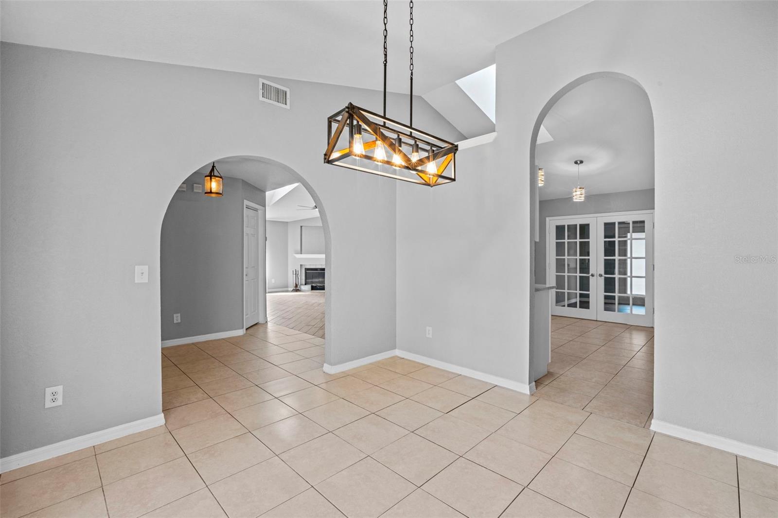 Image 11 of 66 For 1710 Crane Creek Boulevard