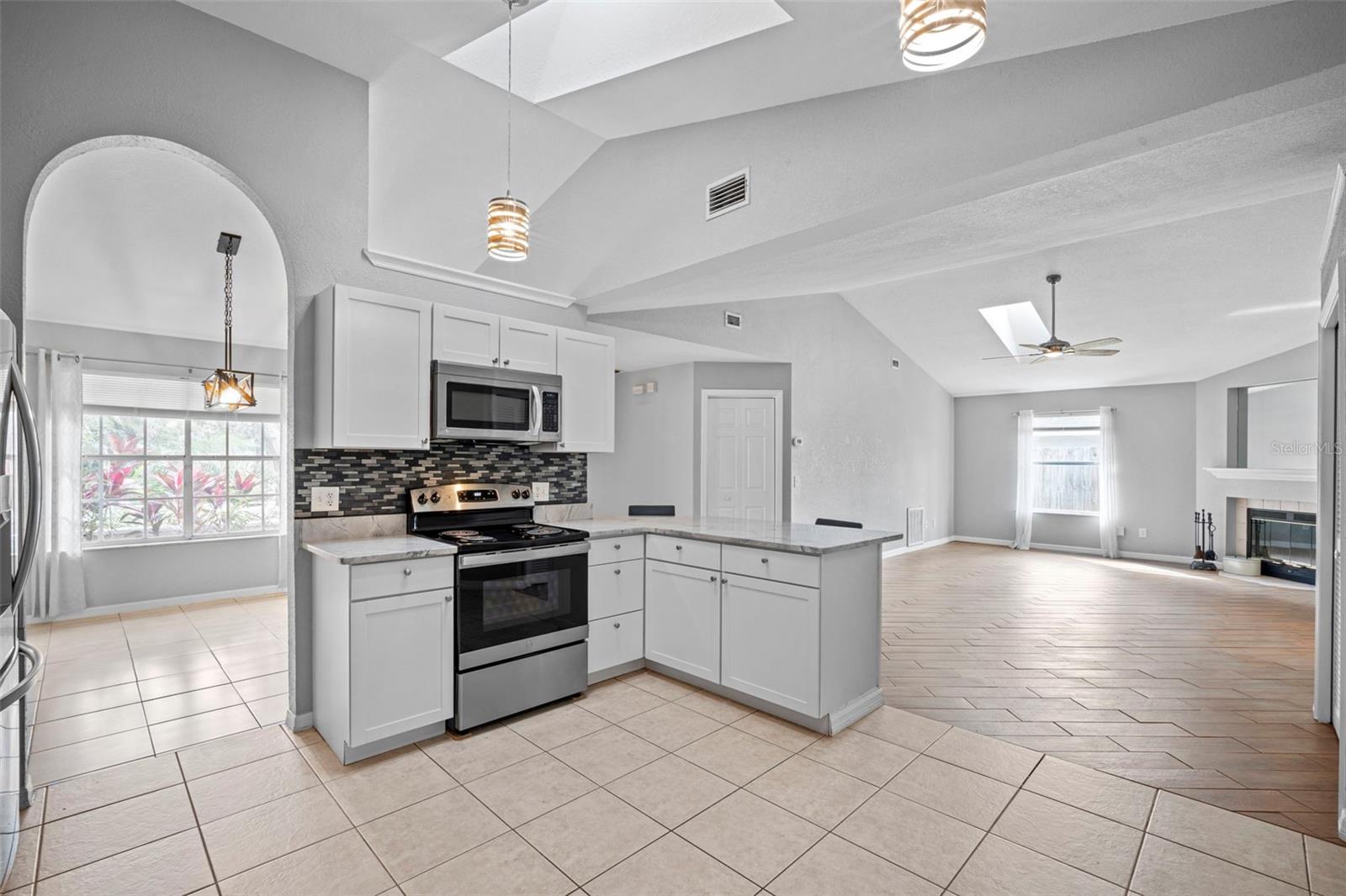 Image 12 of 66 For 1710 Crane Creek Boulevard