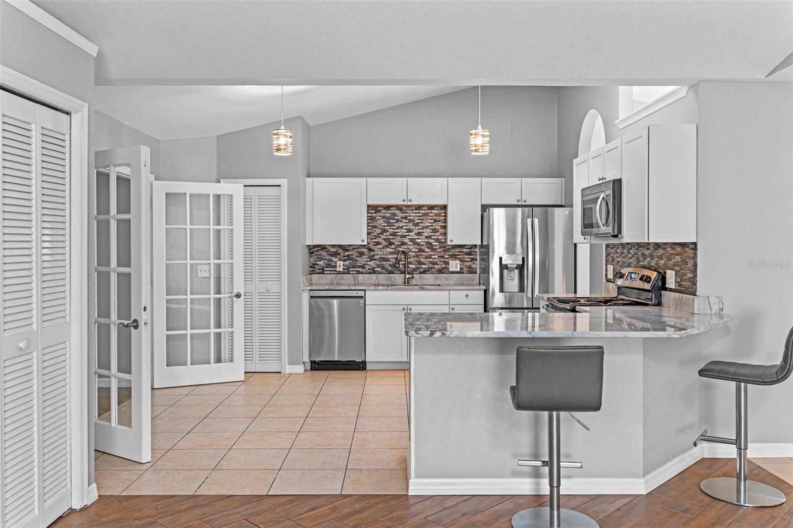 Image 18 of 66 For 1710 Crane Creek Boulevard