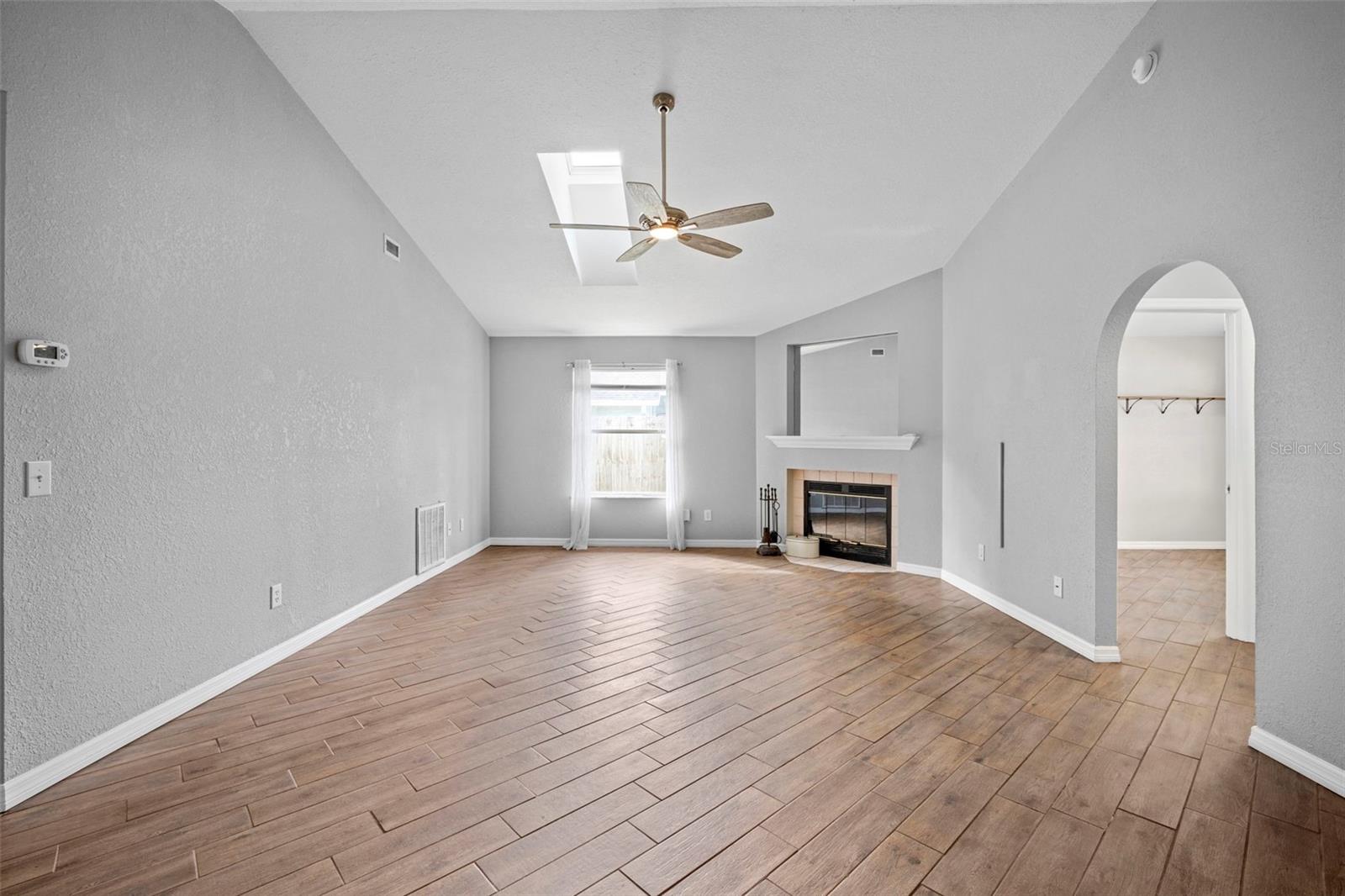 Image 21 of 66 For 1710 Crane Creek Boulevard