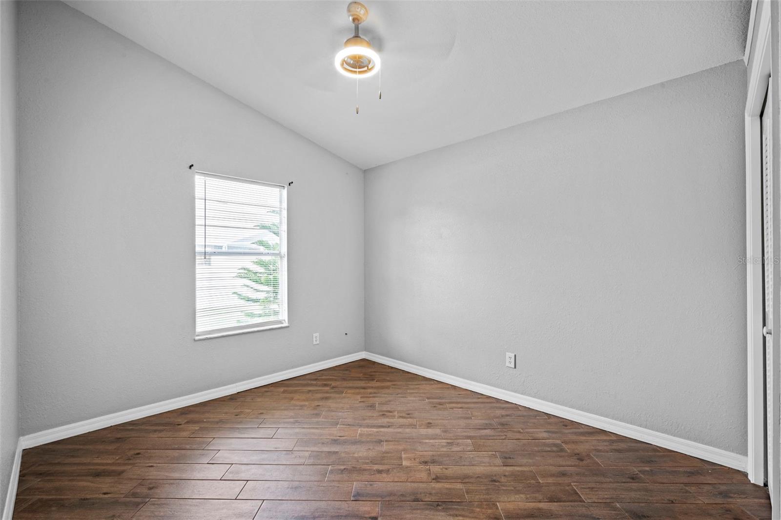 Image 30 of 66 For 1710 Crane Creek Boulevard