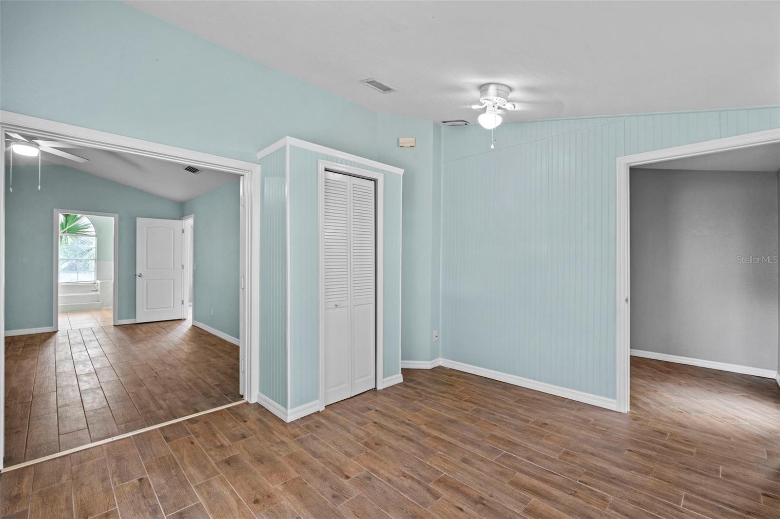 Image 39 of 66 For 1710 Crane Creek Boulevard