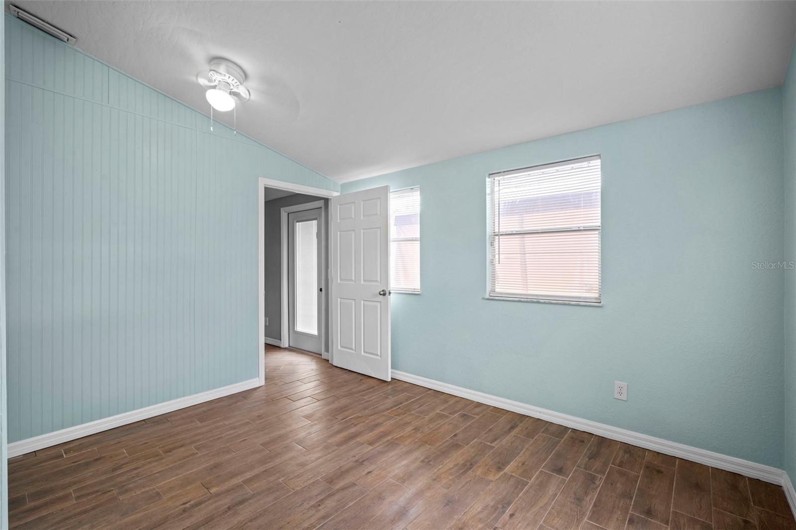 Image 41 of 66 For 1710 Crane Creek Boulevard