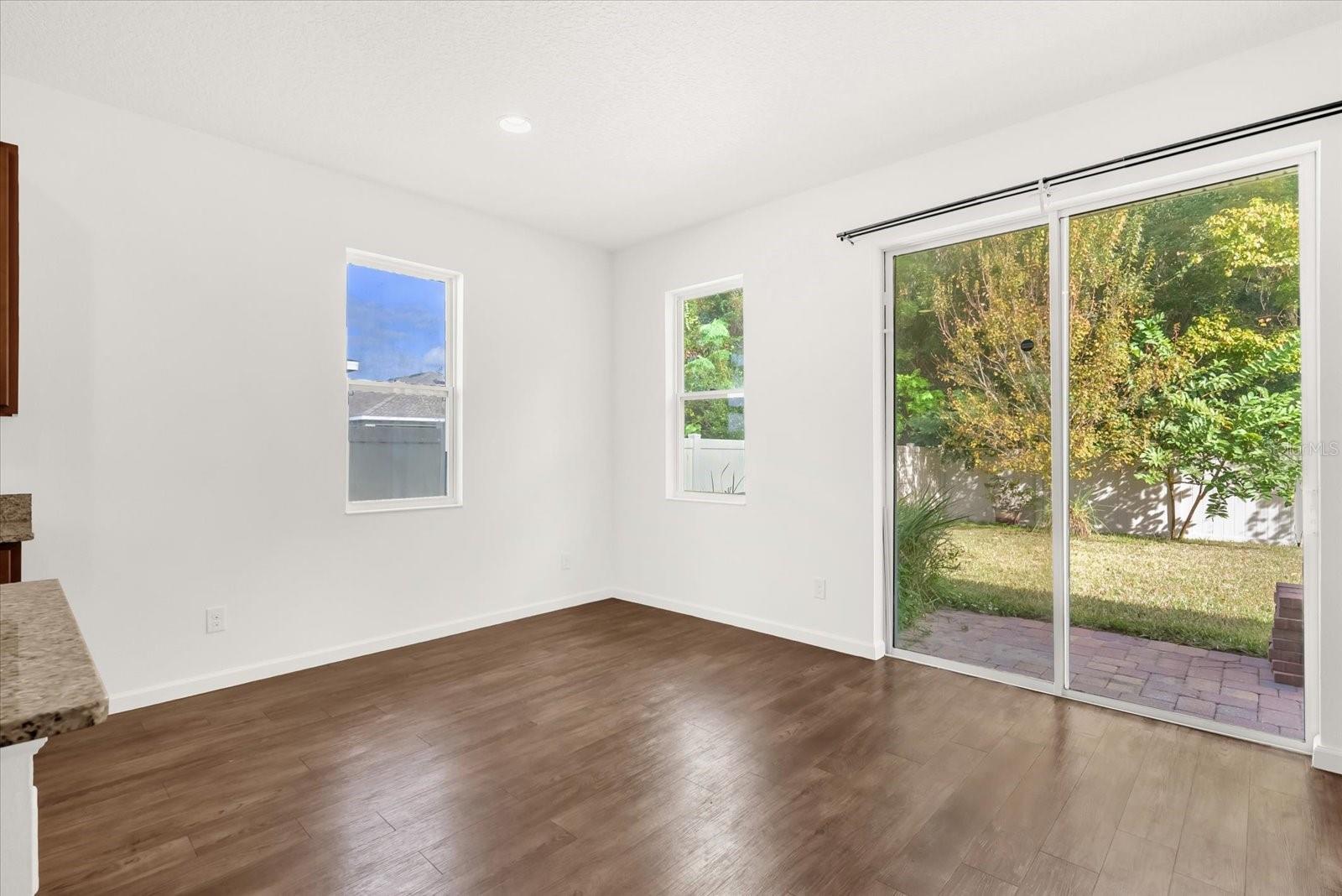 Image 9 of 29 For 2367 Liner Avenue