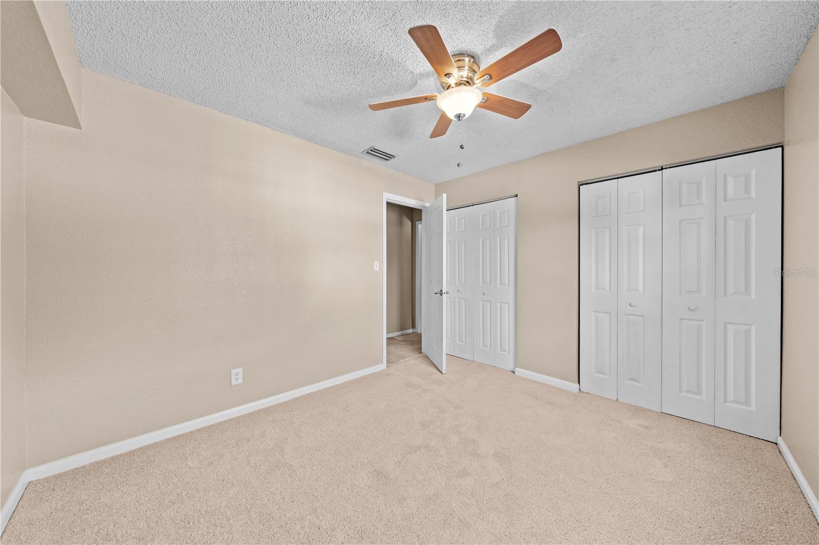 Image 25 of 55 For 256 Lewfield Circle 256