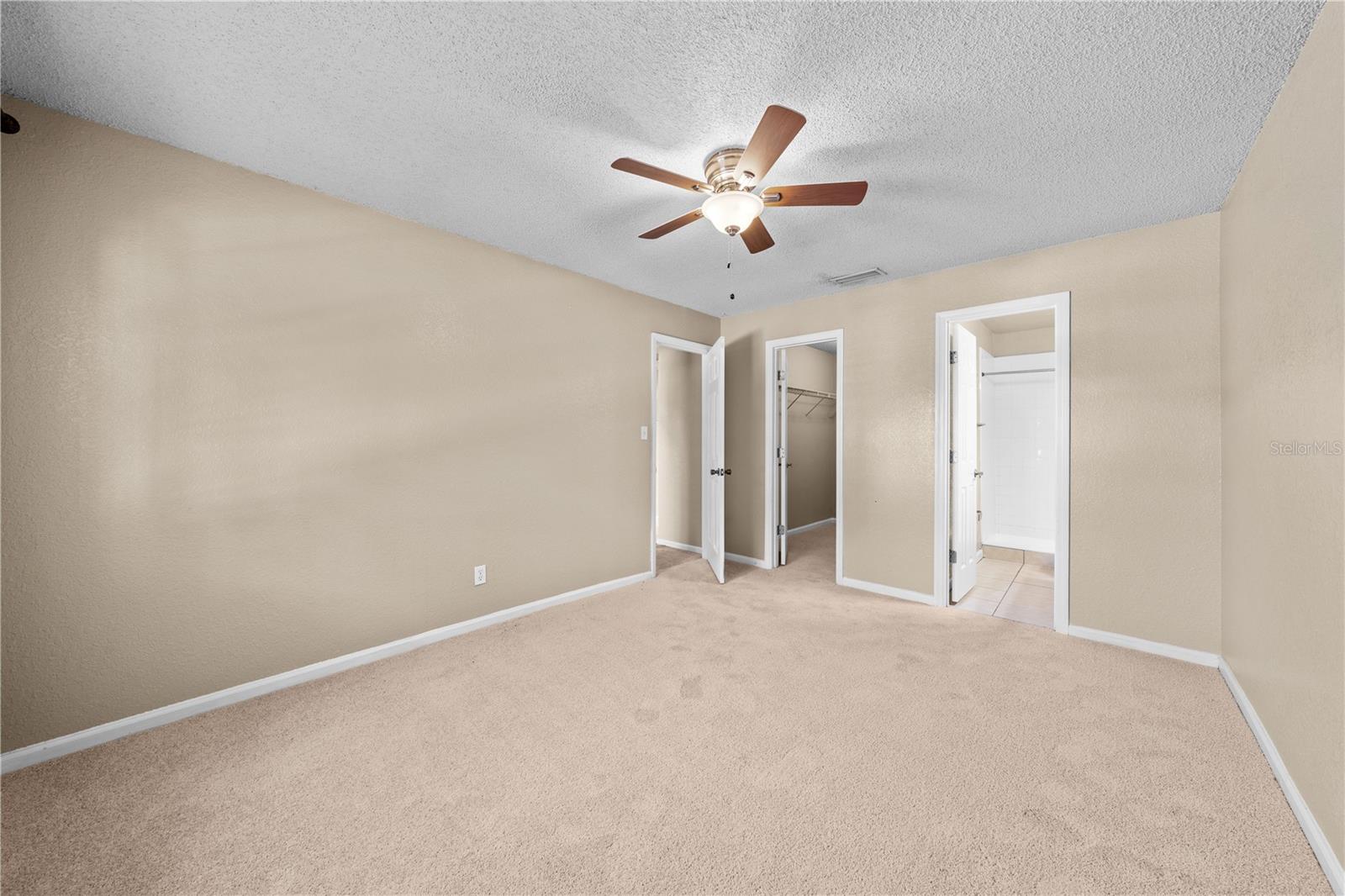 Image 28 of 55 For 256 Lewfield Circle 256