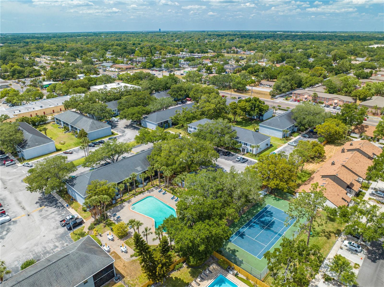 Image 53 of 55 For 256 Lewfield Circle 256