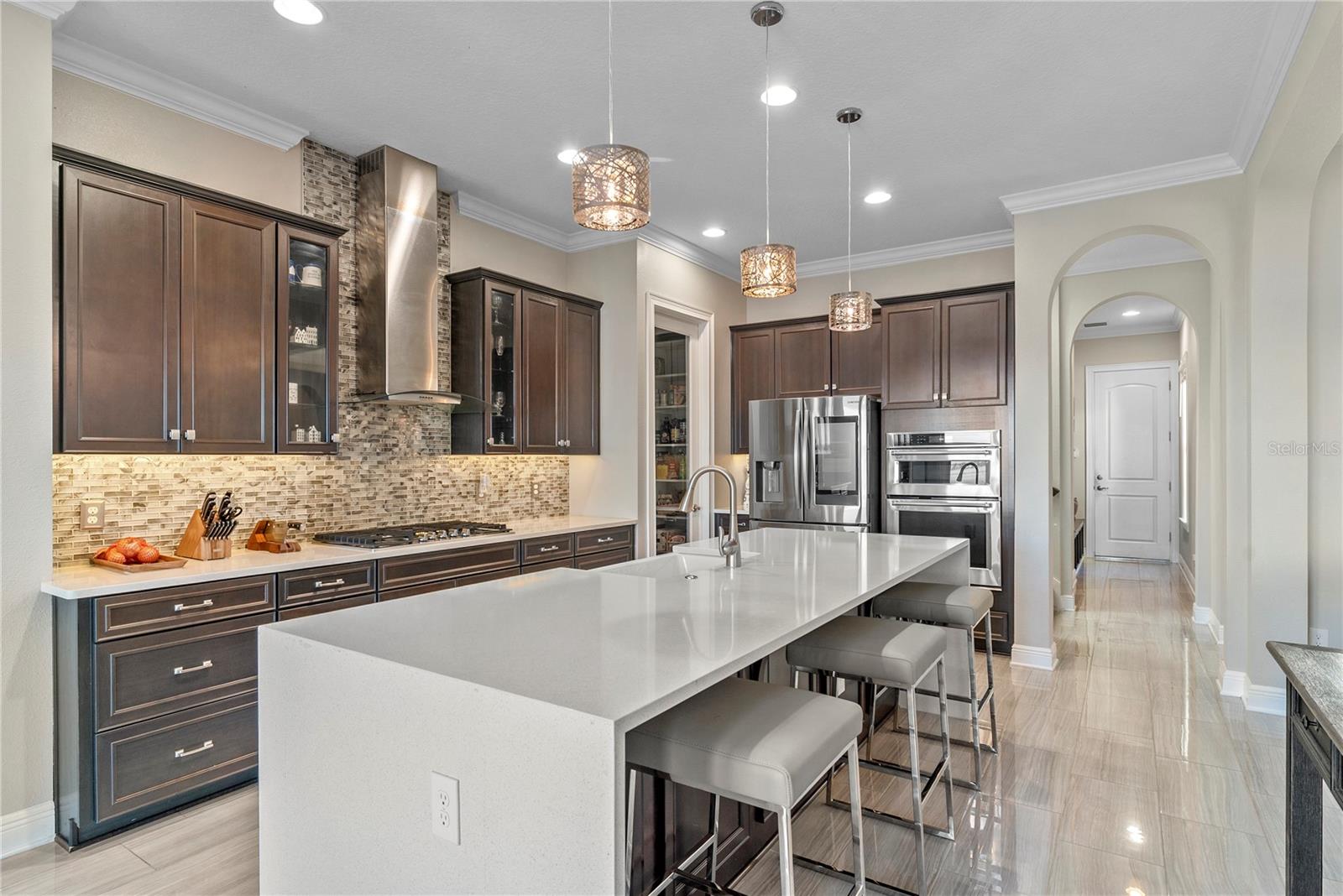 Image 10 of 58 For 16743 Broadwater Avenue