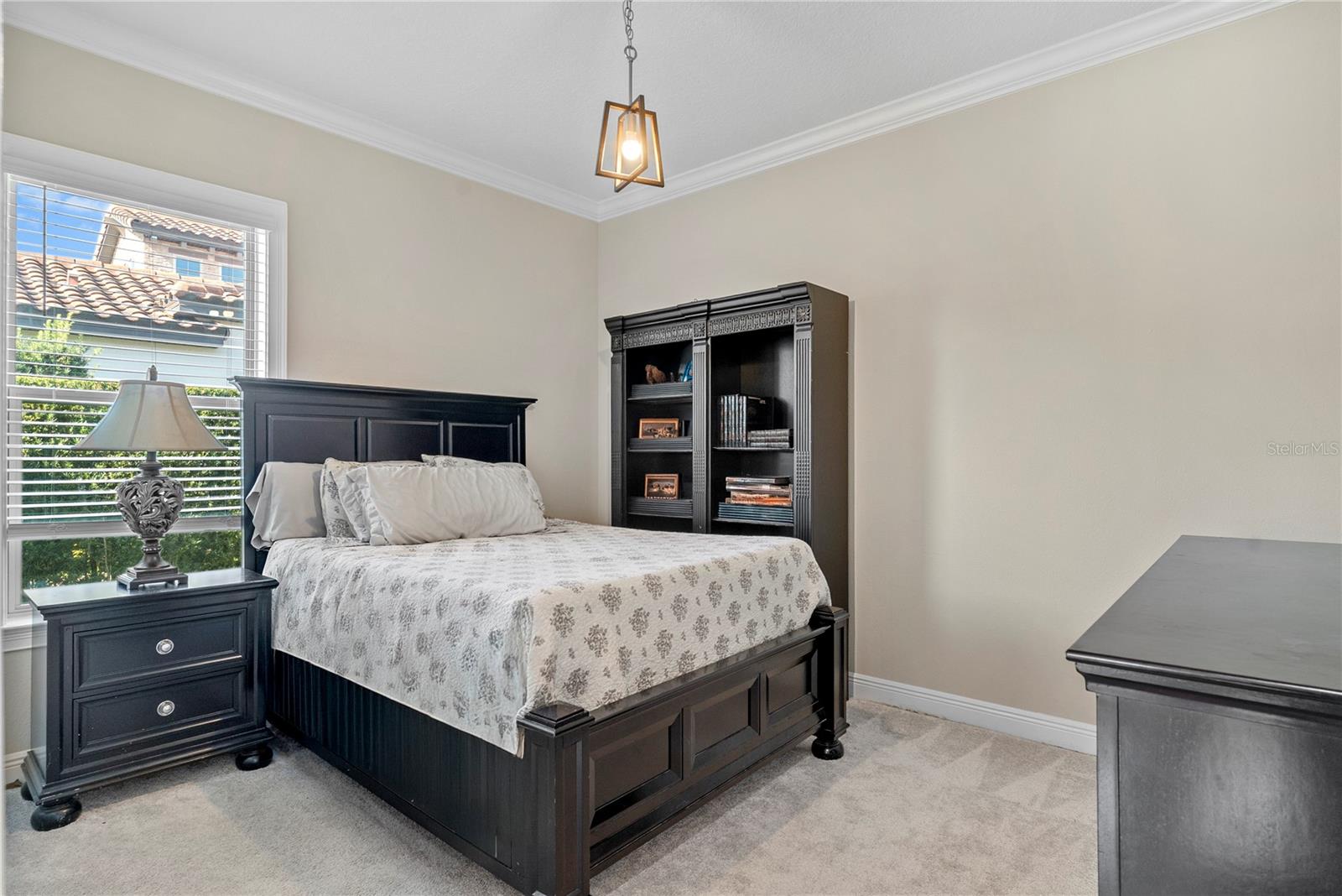 Image 21 of 58 For 16743 Broadwater Avenue