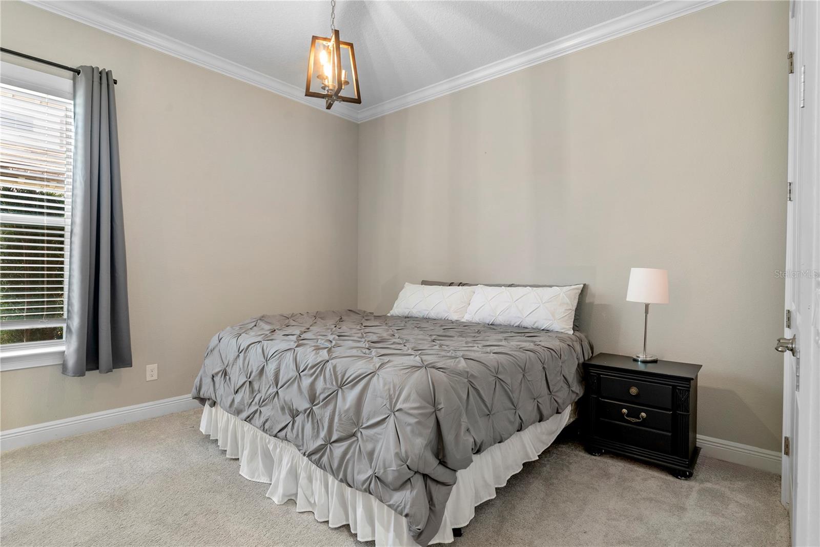 Image 32 of 58 For 16743 Broadwater Avenue