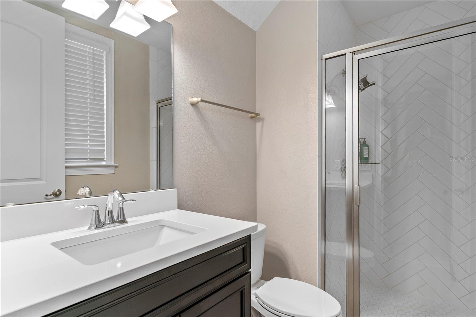 Image 33 of 58 For 16743 Broadwater Avenue