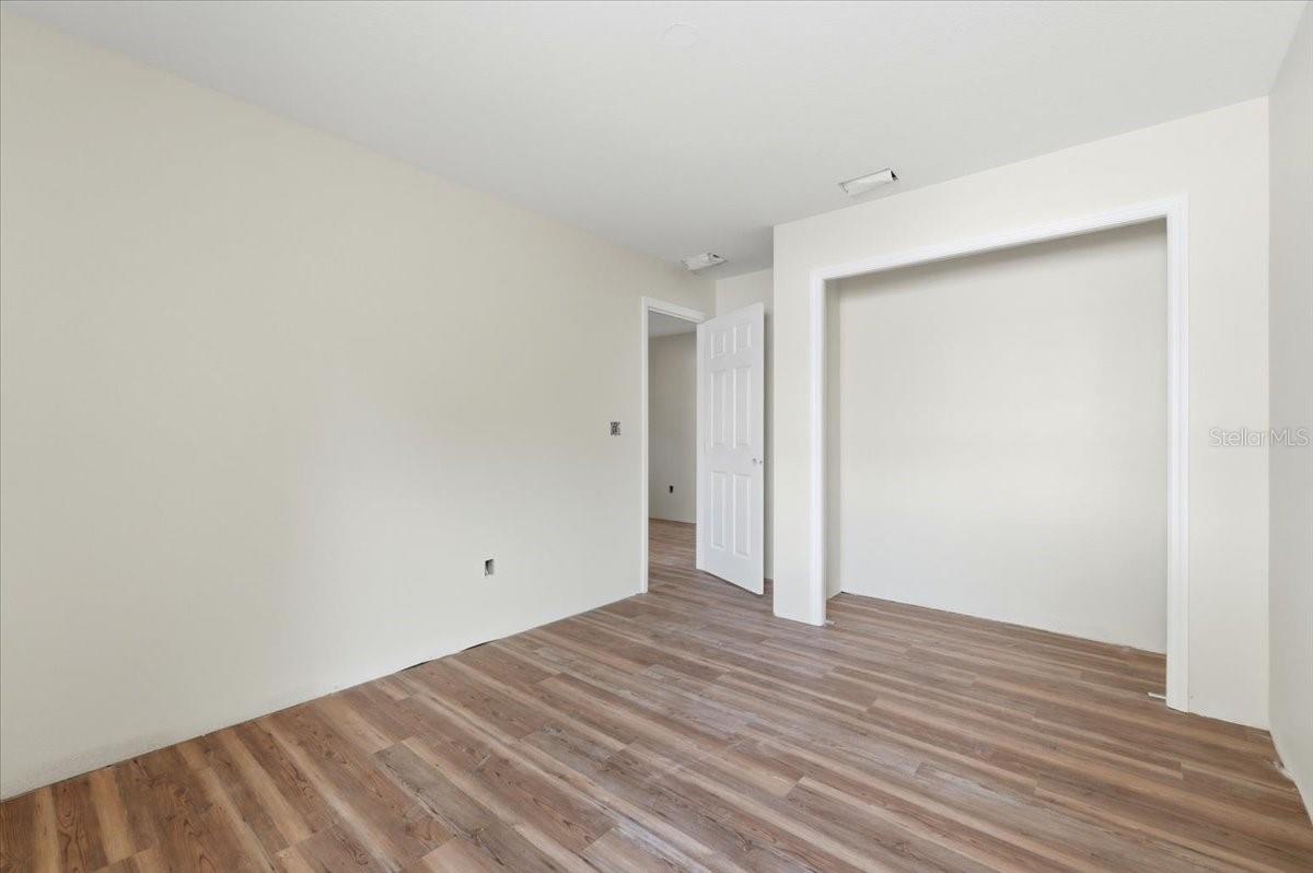 Image 16 of 22 For 518 Bennett Street