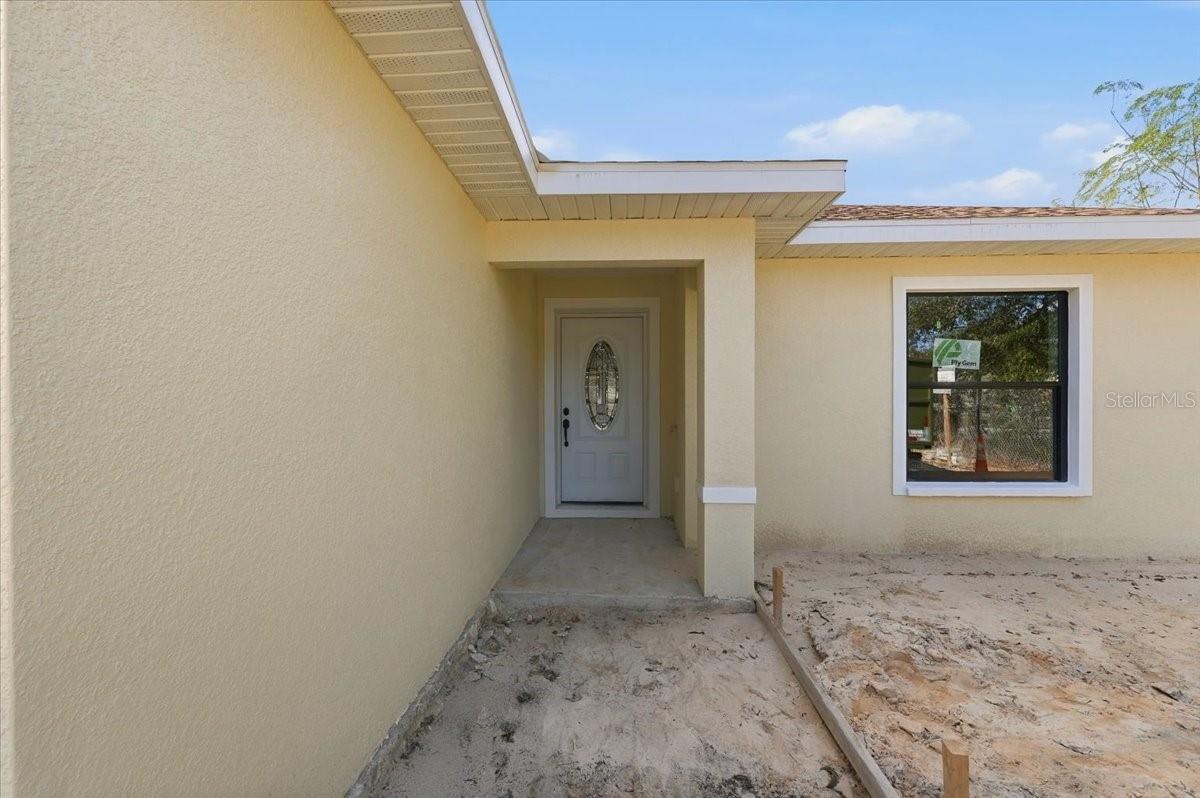 Image 3 of 22 For 518 Bennett Street