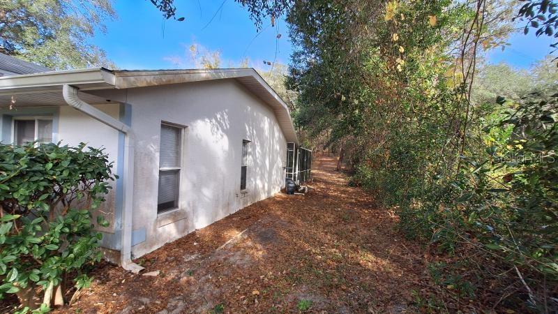 Image 26 of 31 For 1139 Mckinley Street