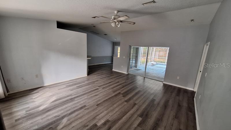 Image 6 of 31 For 1139 Mckinley Street