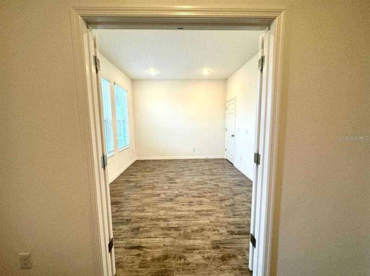 Image 3 of 23 For 7292 Canali Way