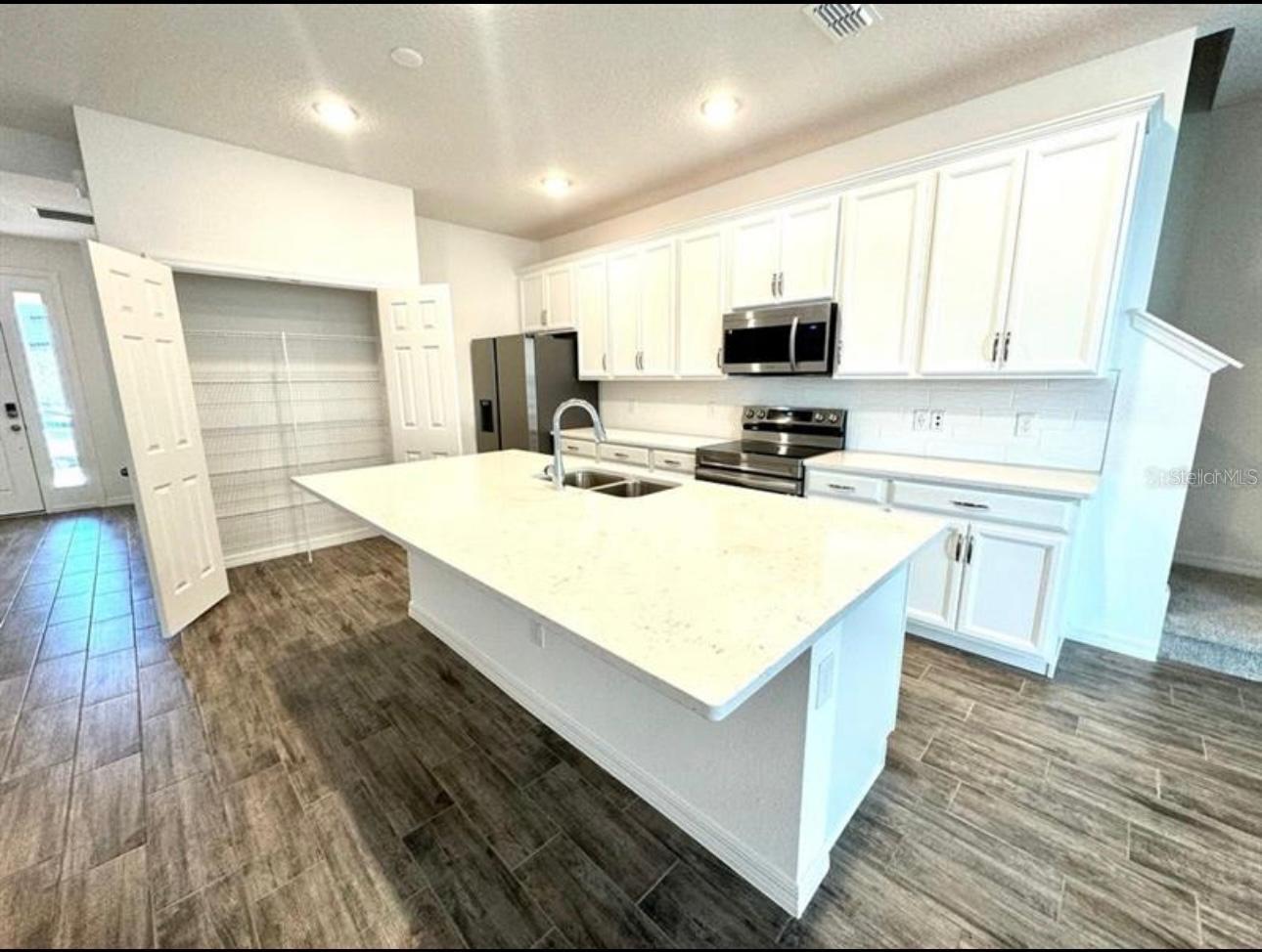 Image 5 of 23 For 7292 Canali Way