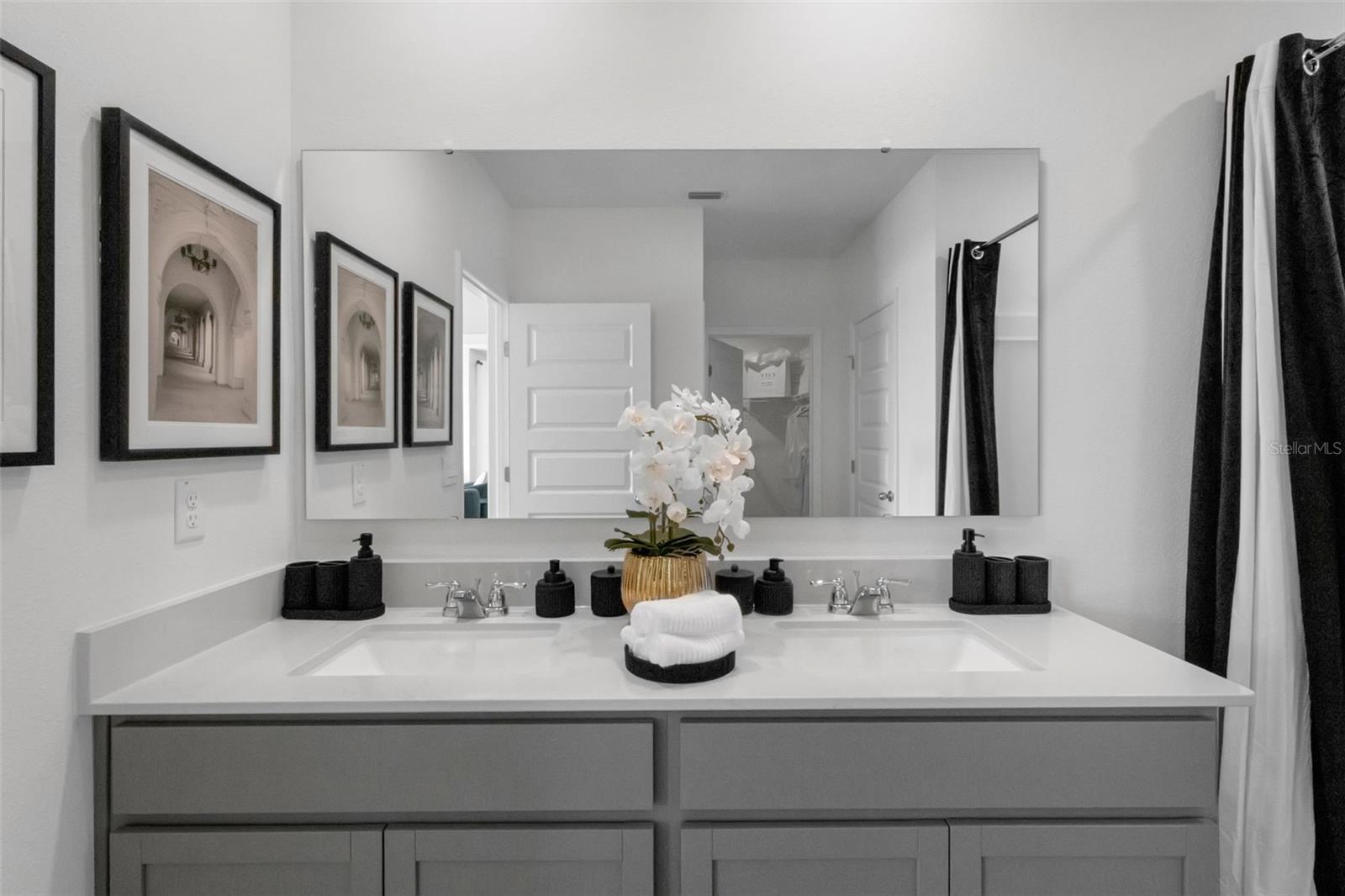 Image 18 of 26 For 5122 Orchard Oriole Loop