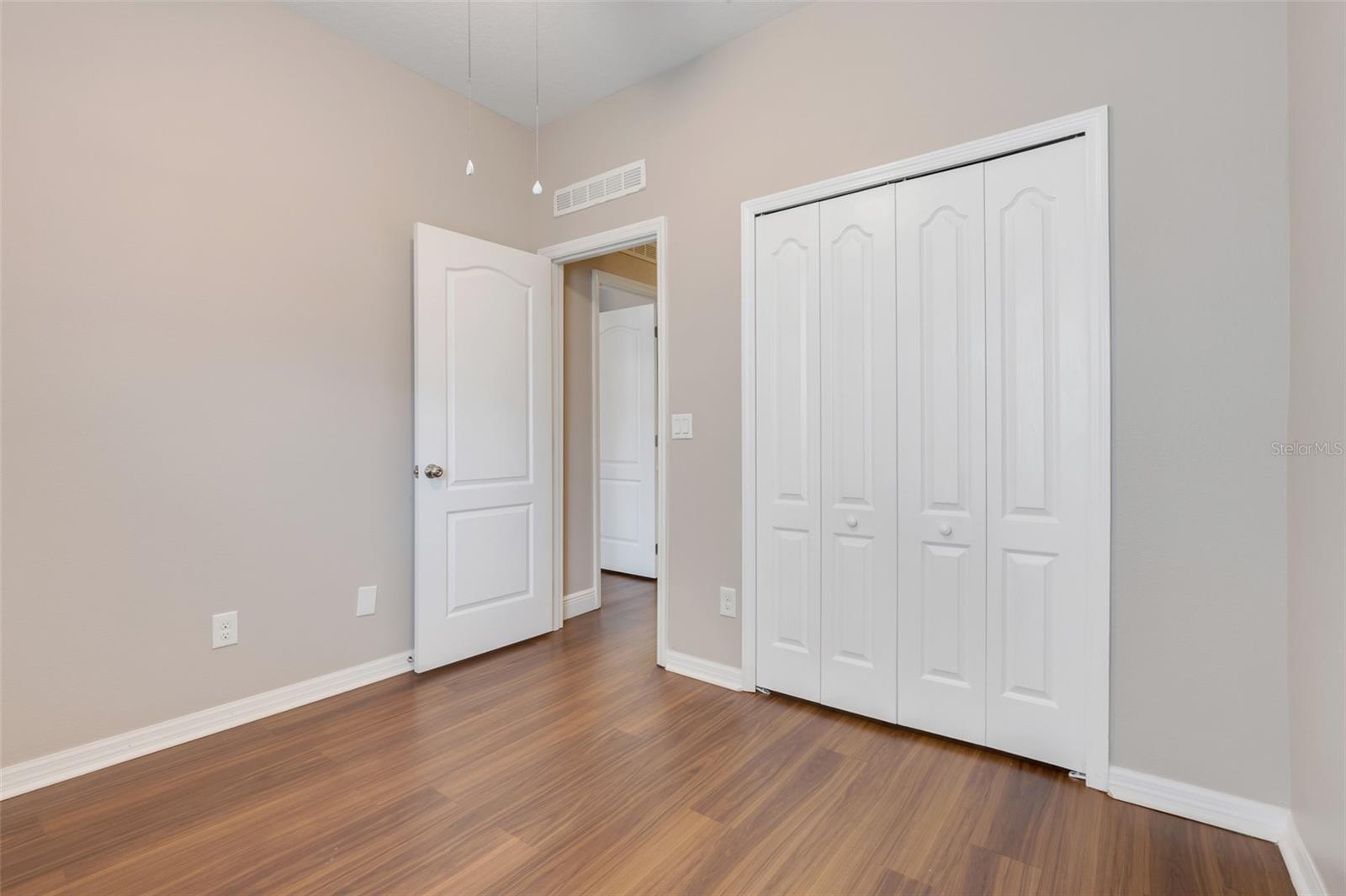 Image 24 of 37 For 1125 Democracy Drive