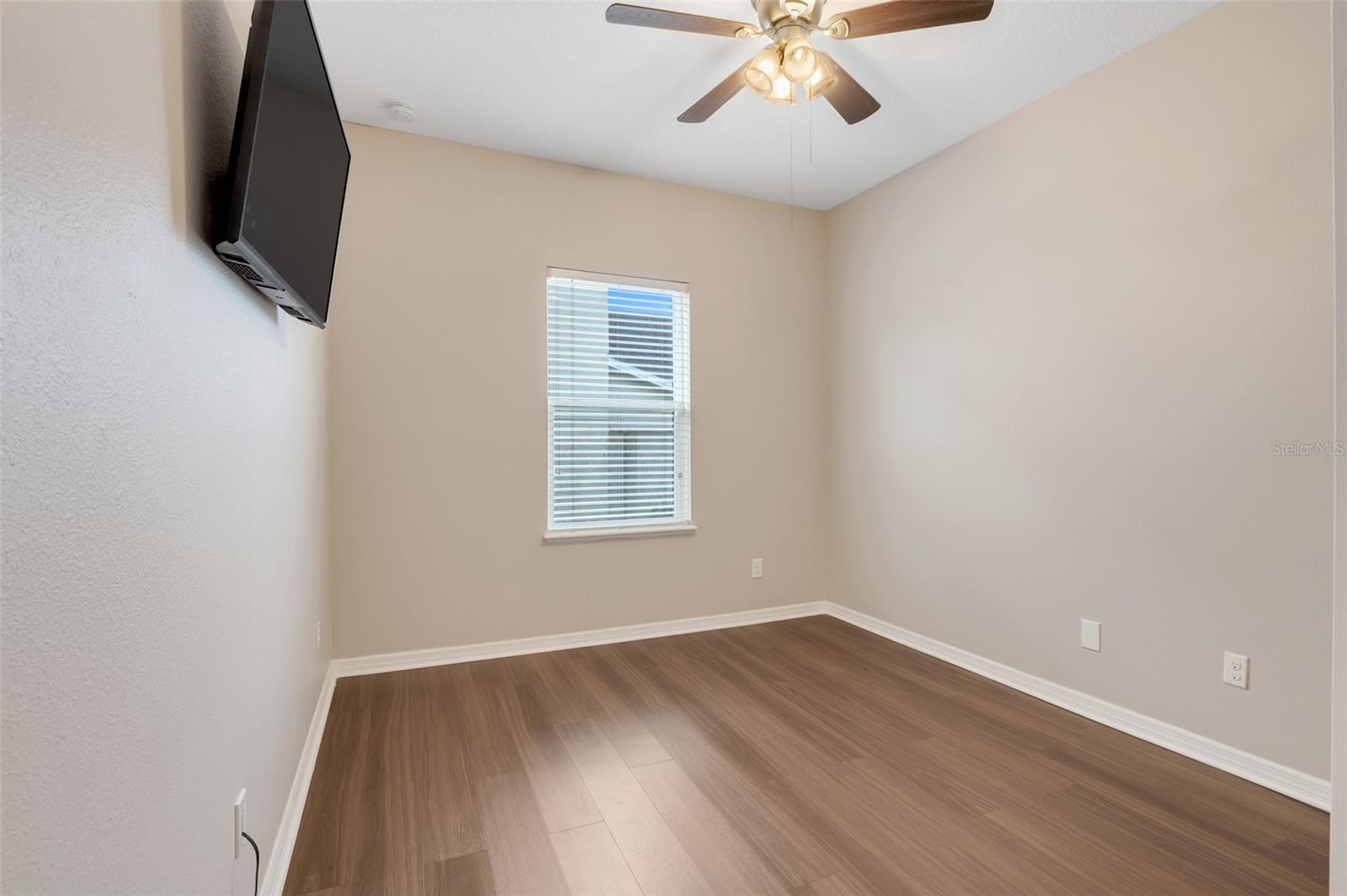 Image 25 of 37 For 1125 Democracy Drive