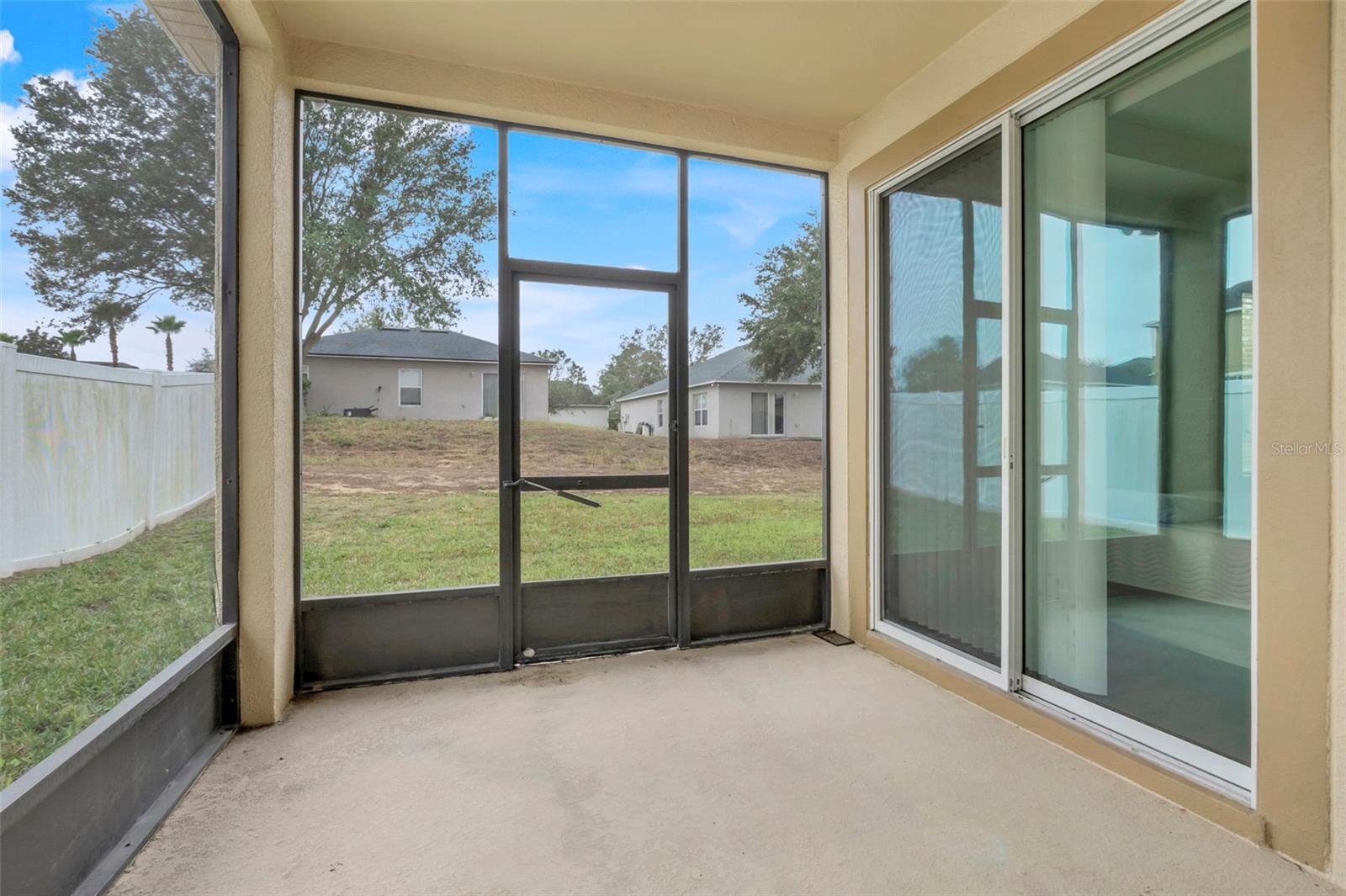 Image 29 of 37 For 1125 Democracy Drive