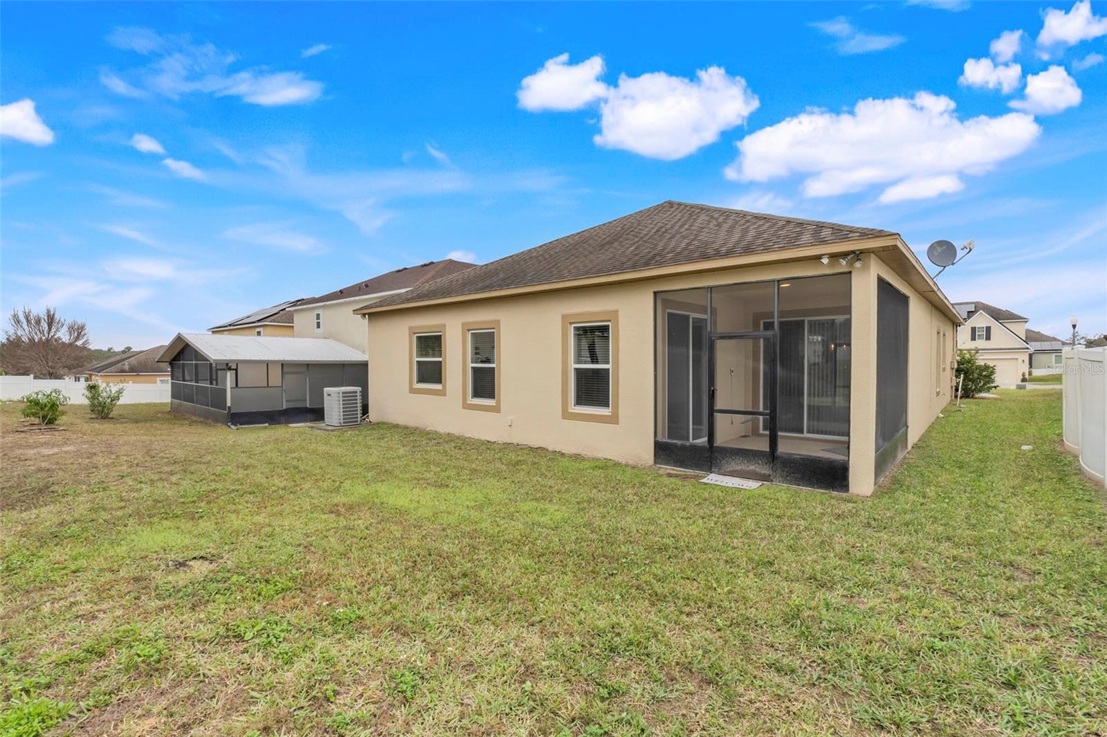 Image 30 of 37 For 1125 Democracy Drive