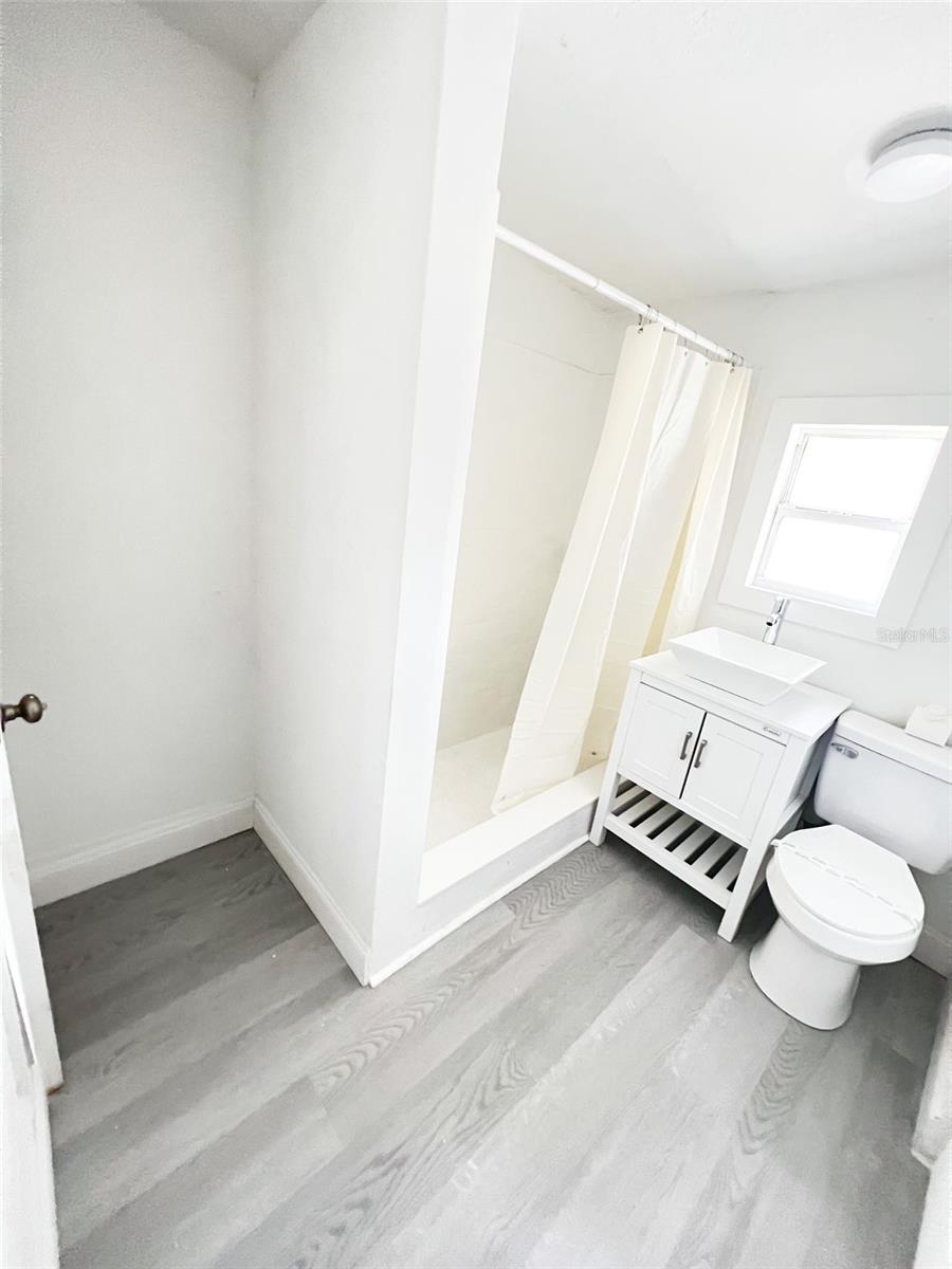 Image 3 of 36 For 205 Grove Street