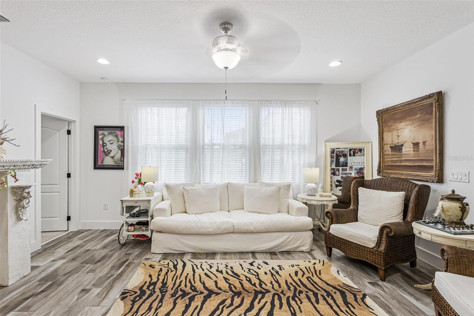 Image 7 of 32 For 219 Lugano Way