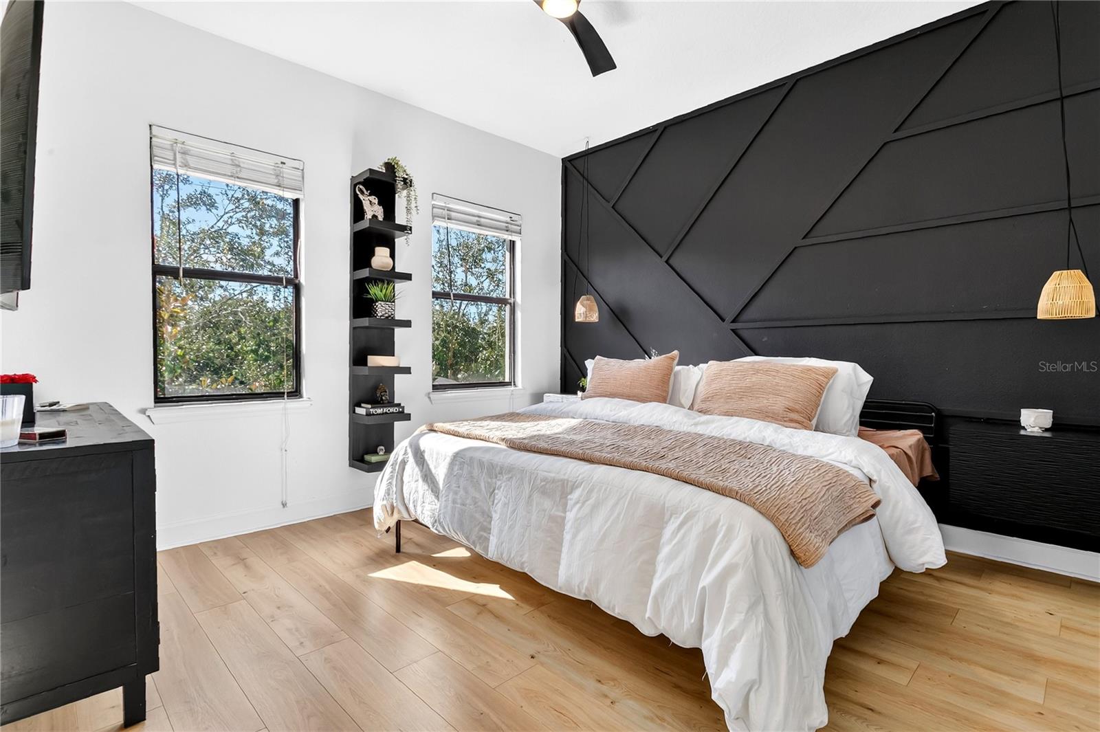 Image 10 of 39 For 548 Copley Lane