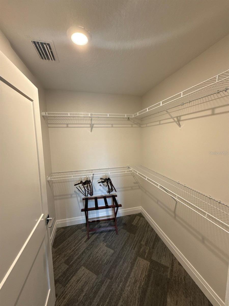 Image 18 of 23 For 14501 Grove Resort Avenue 2604