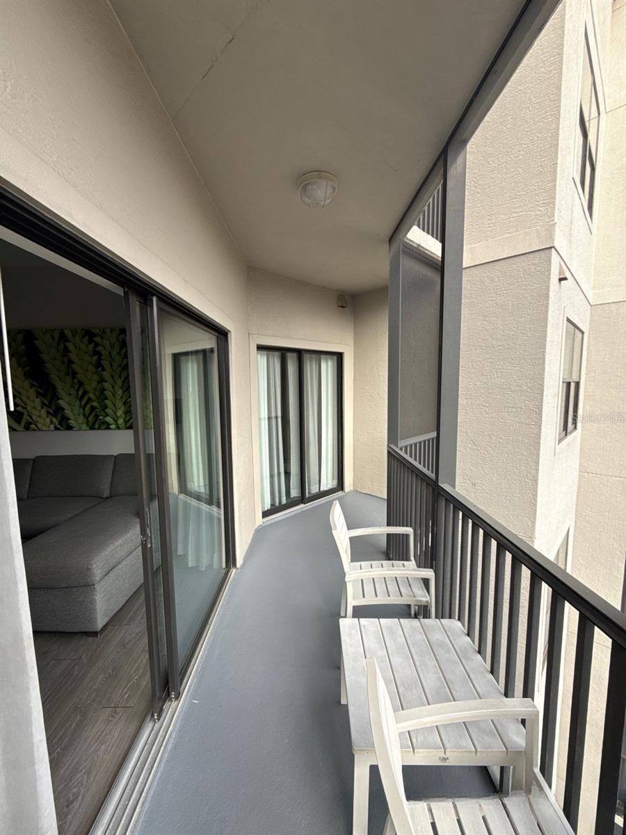 Image 21 of 23 For 14501 Grove Resort Avenue 2604