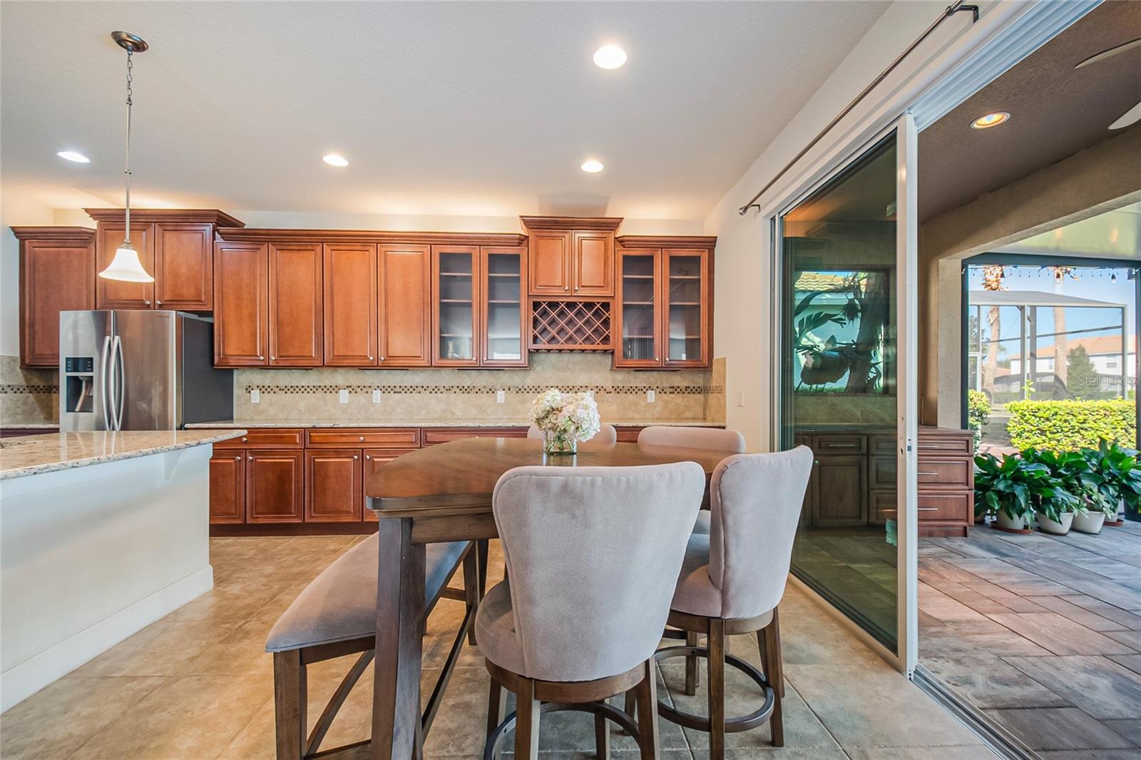 Image 24 of 82 For 12077 Uleta Lane