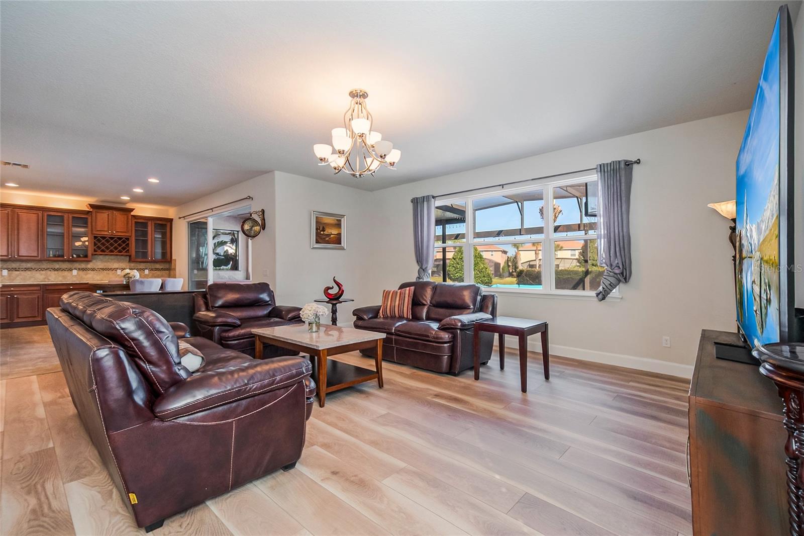 Image 26 of 82 For 12077 Uleta Lane