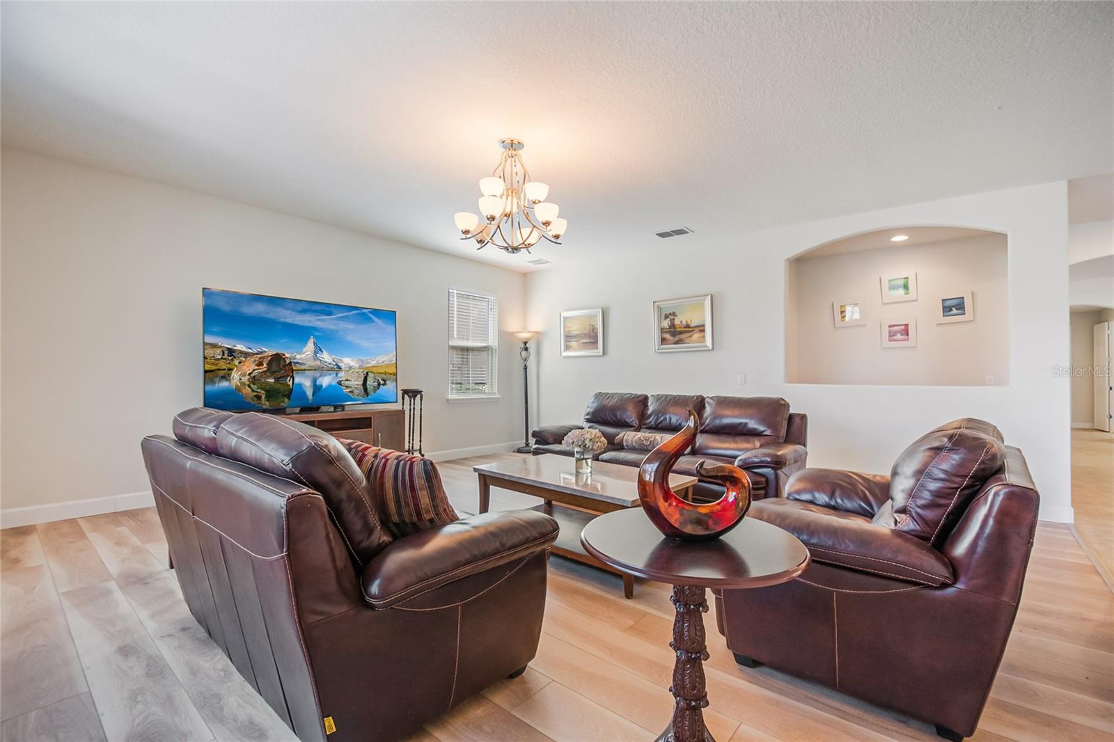 Image 27 of 82 For 12077 Uleta Lane