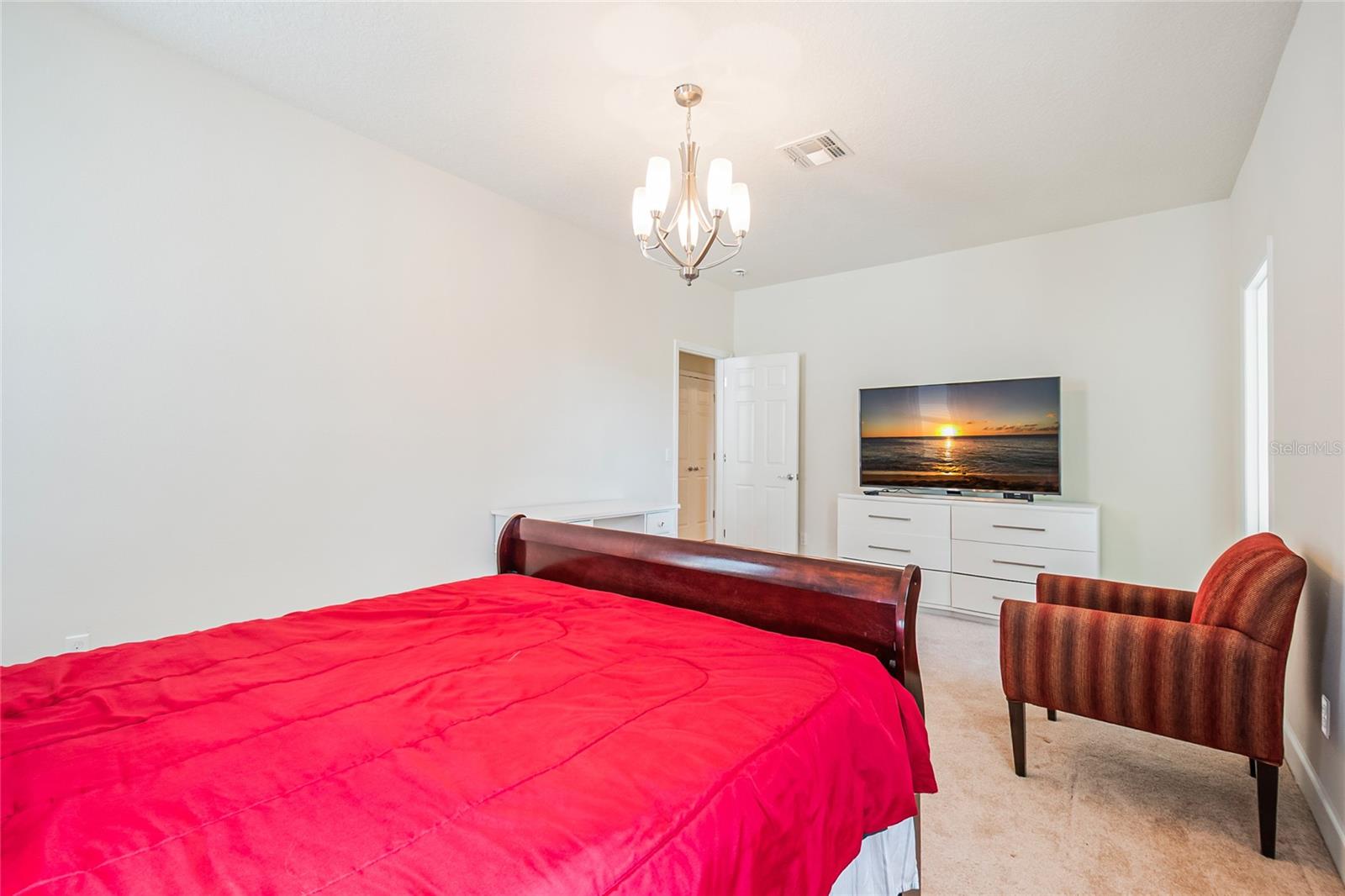 Image 34 of 82 For 12077 Uleta Lane