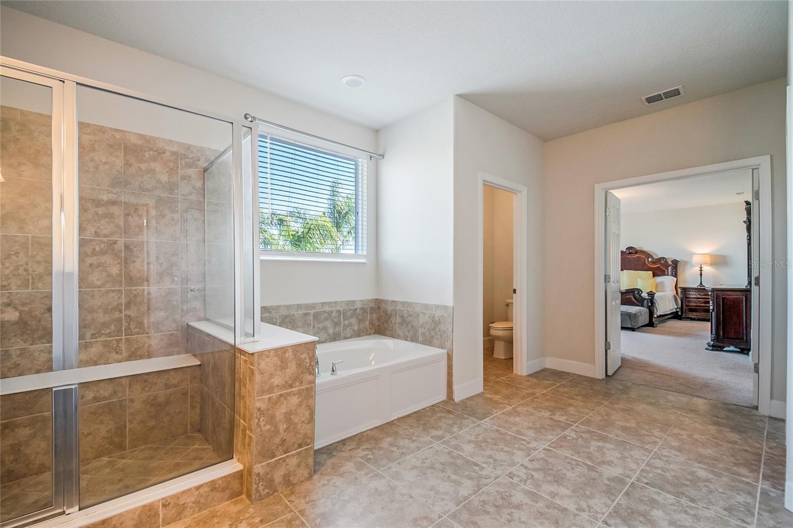 Image 45 of 82 For 12077 Uleta Lane