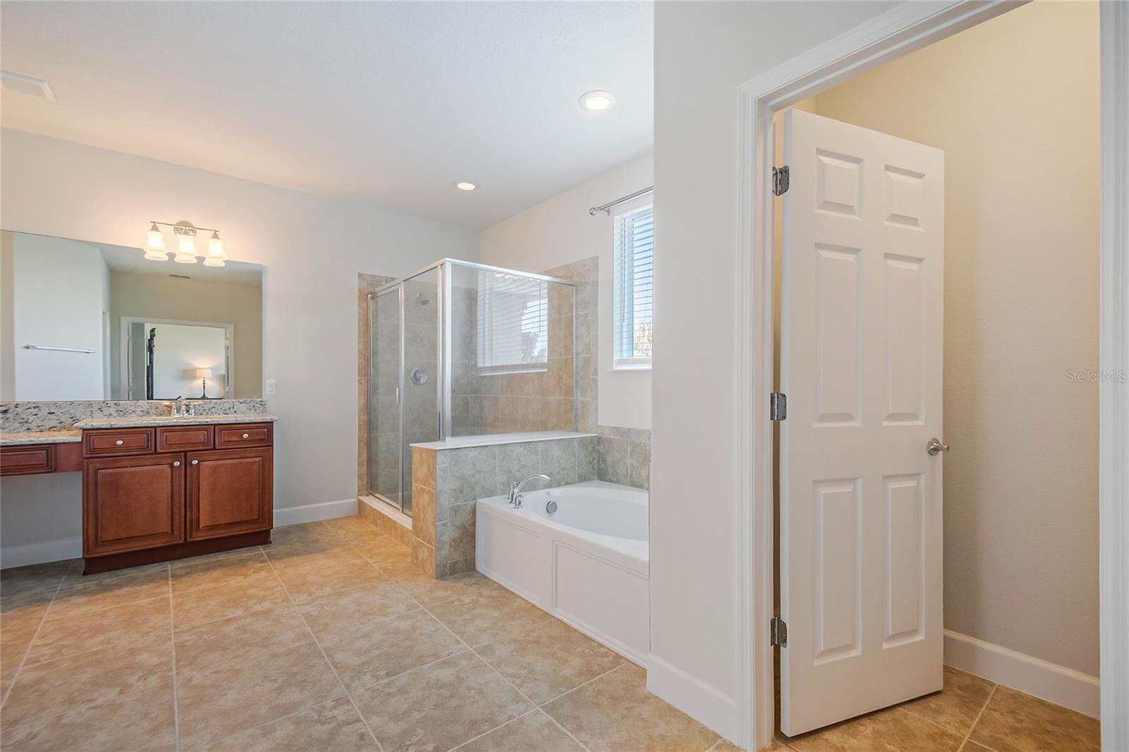 Image 46 of 82 For 12077 Uleta Lane