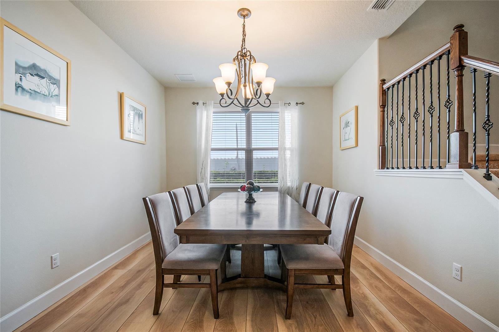 Image 9 of 82 For 12077 Uleta Lane