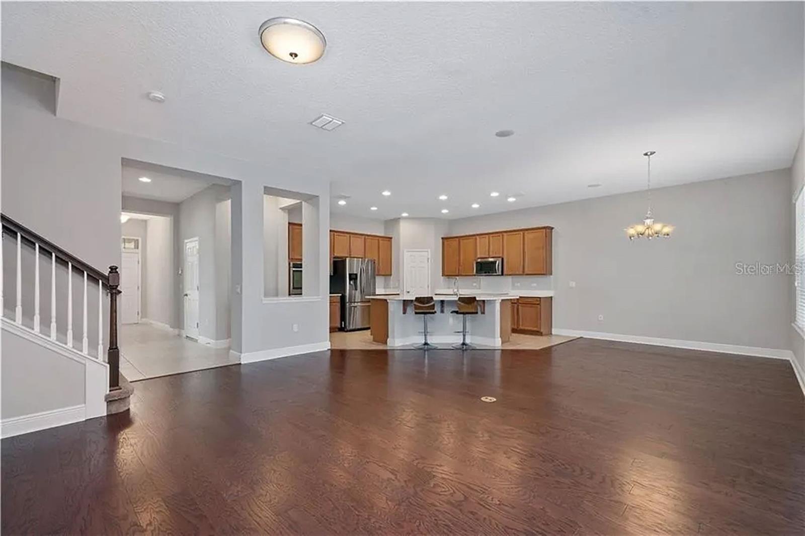 Image 10 of 31 For 8752 Powder Ridge Trail